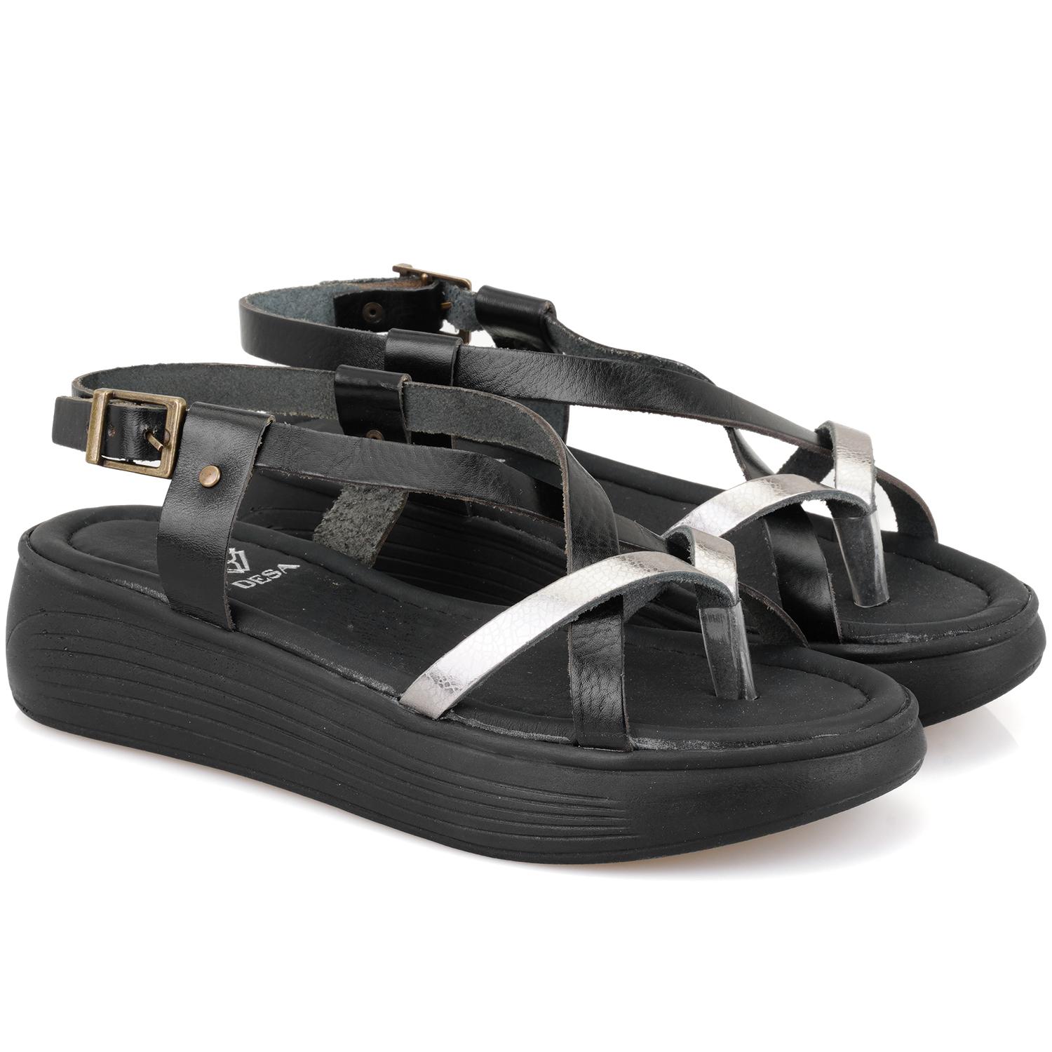 Kadın Siyah Dolgu Tabanlı Deri Sandalet