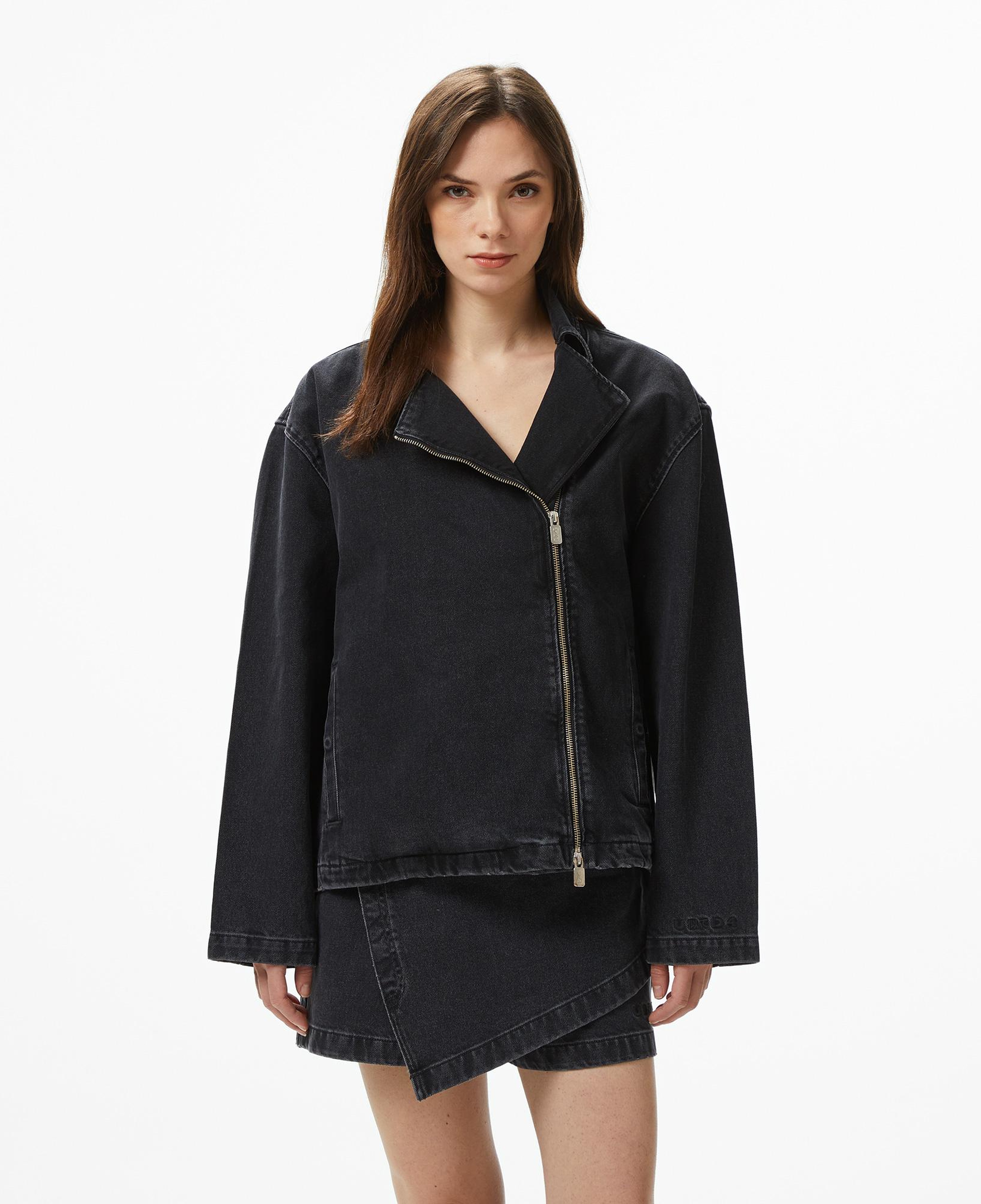 UNITED4 Essentials Kadın Siyah Ceket