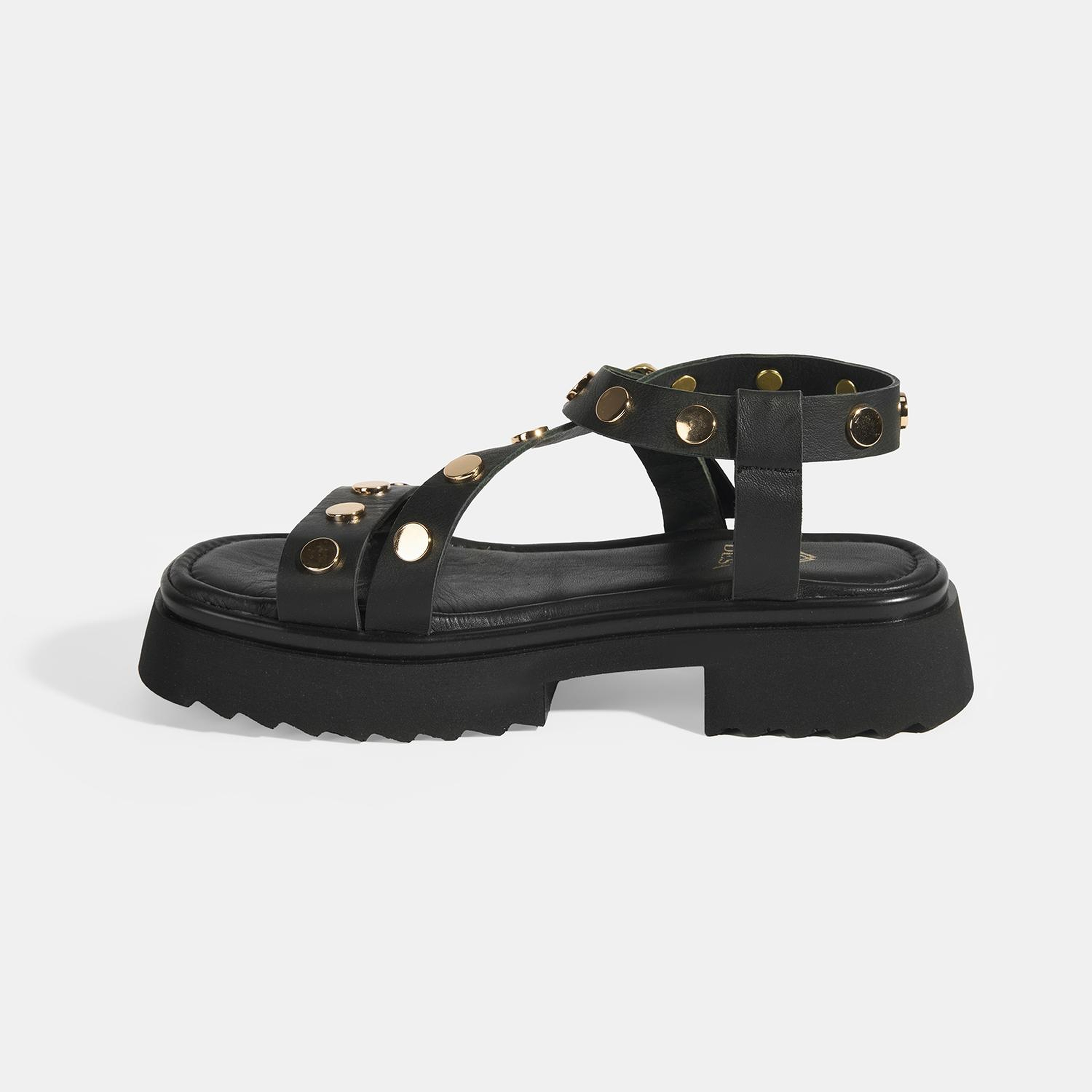 Kadın Siyah Zımba Detaylı Deri Sandalet