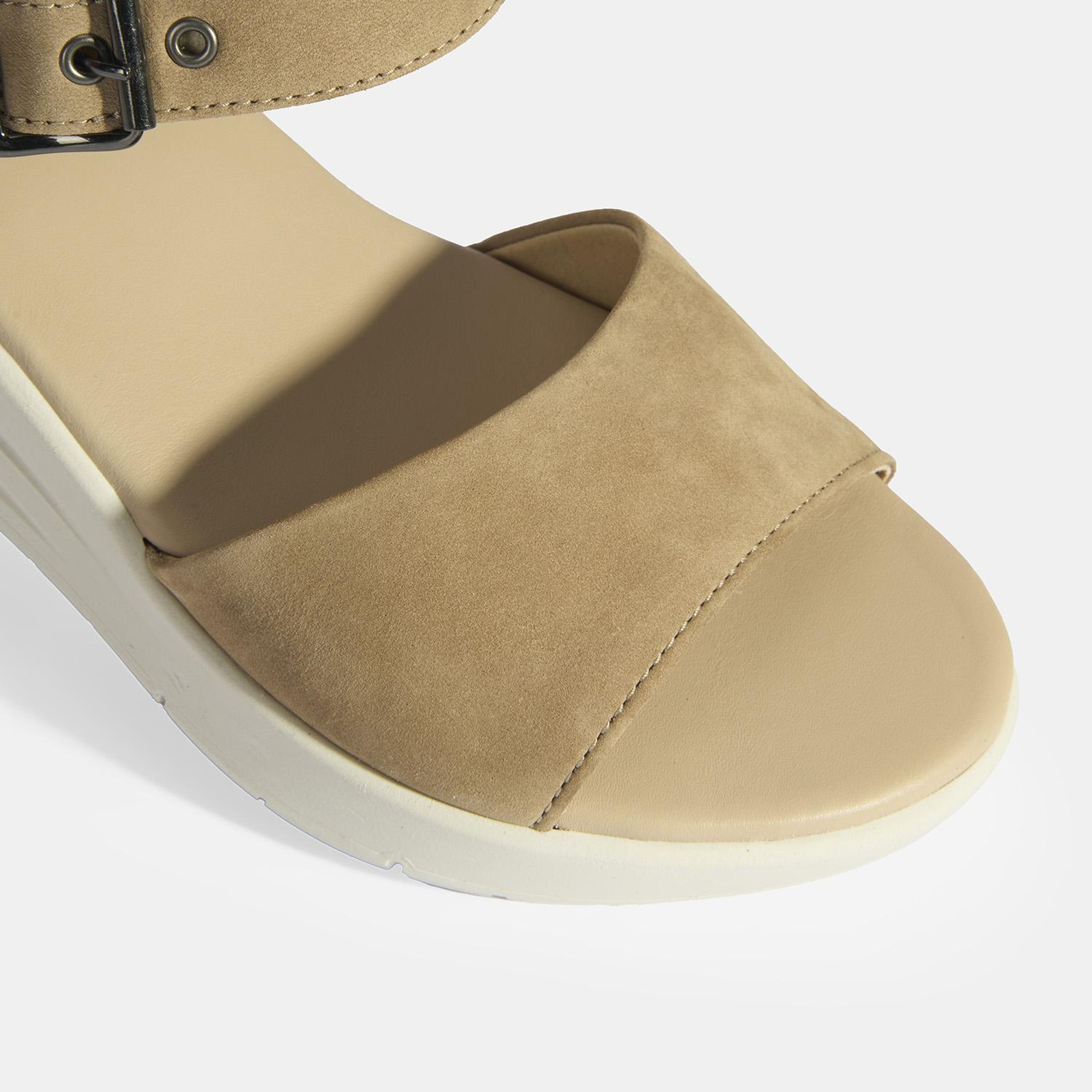 Selinna Bej Kadın DesaComfort Deri Sandalet