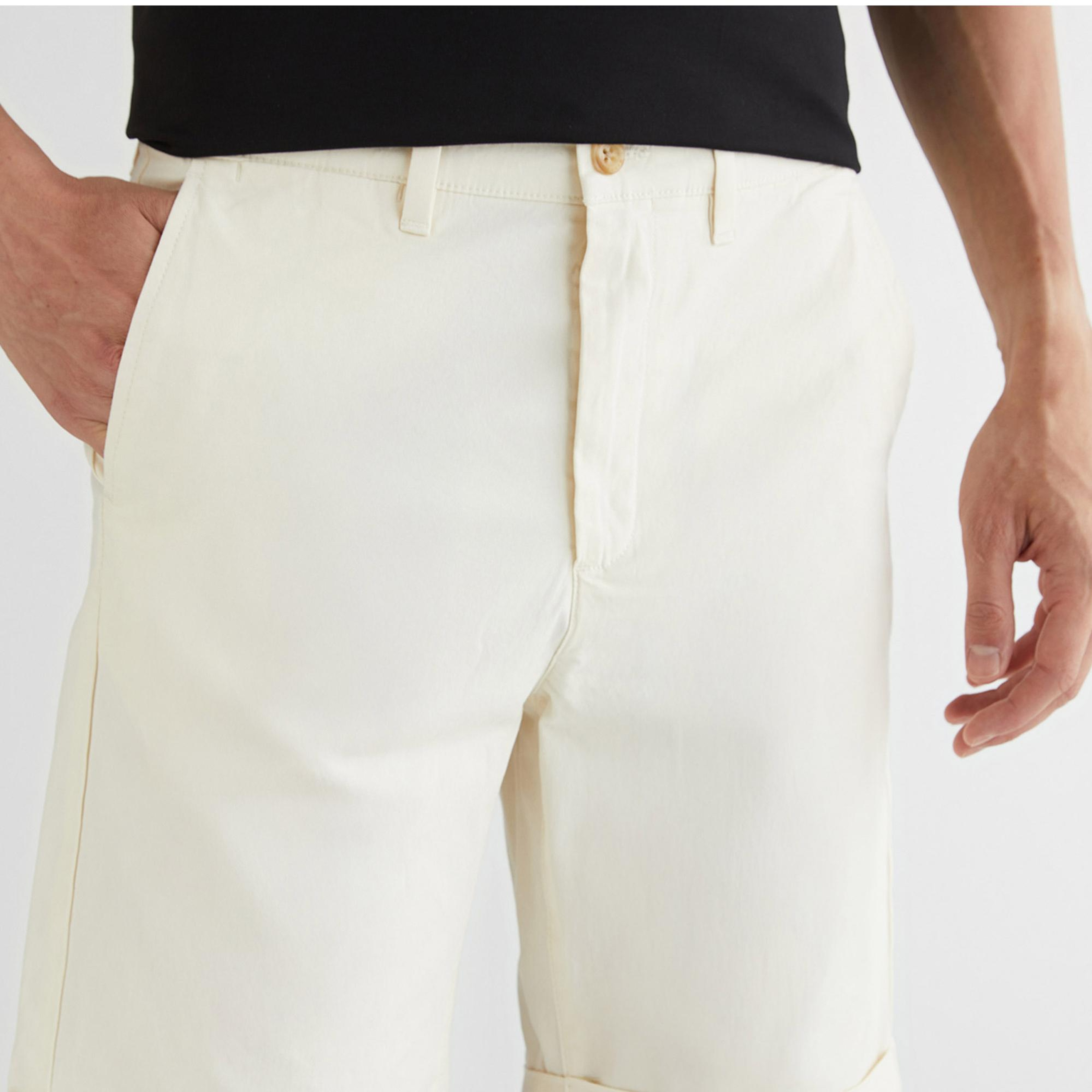 GANT Erkek Krem Slim Fit Şort