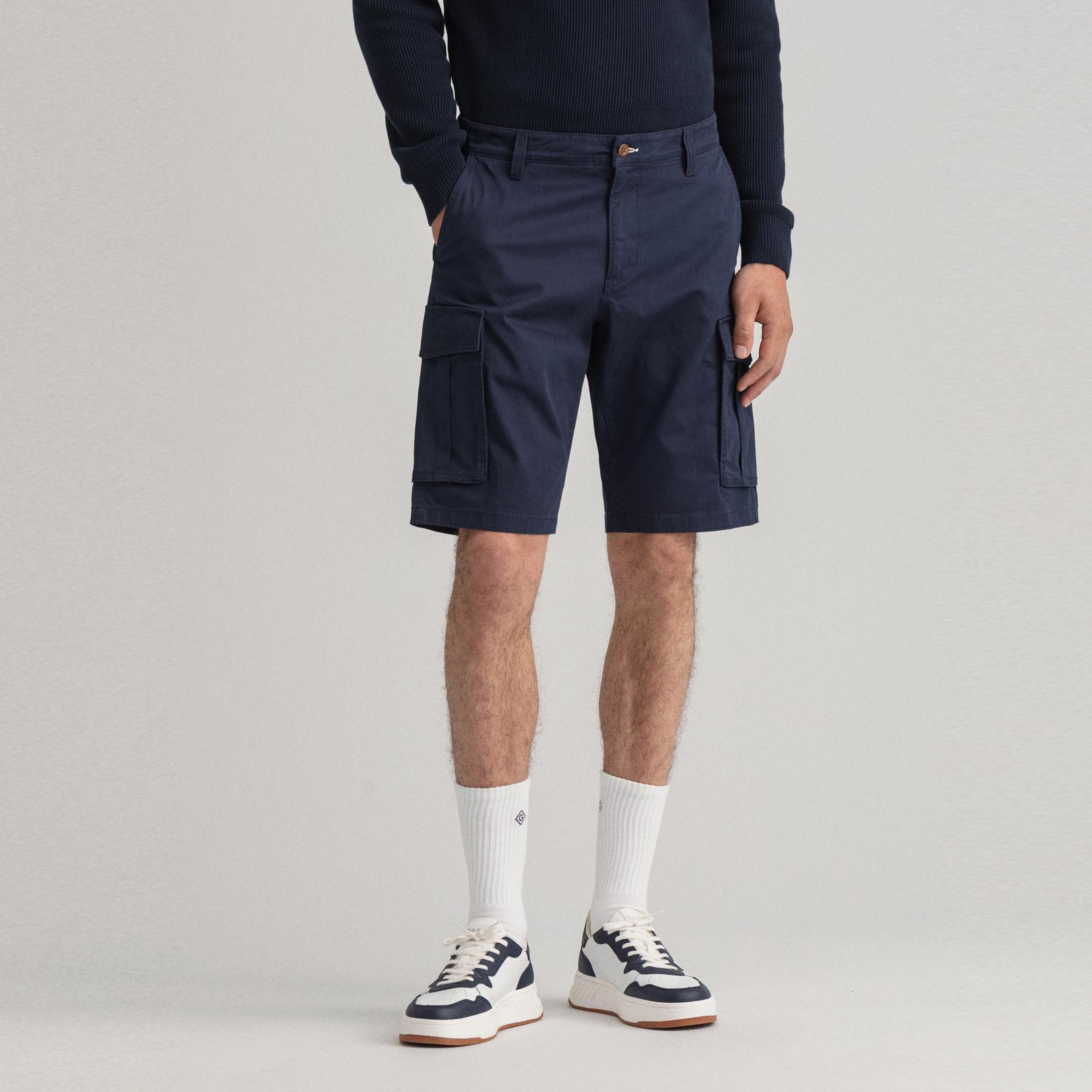 GANT Erkek Lacivert Relaxed Fit Kargo Şort