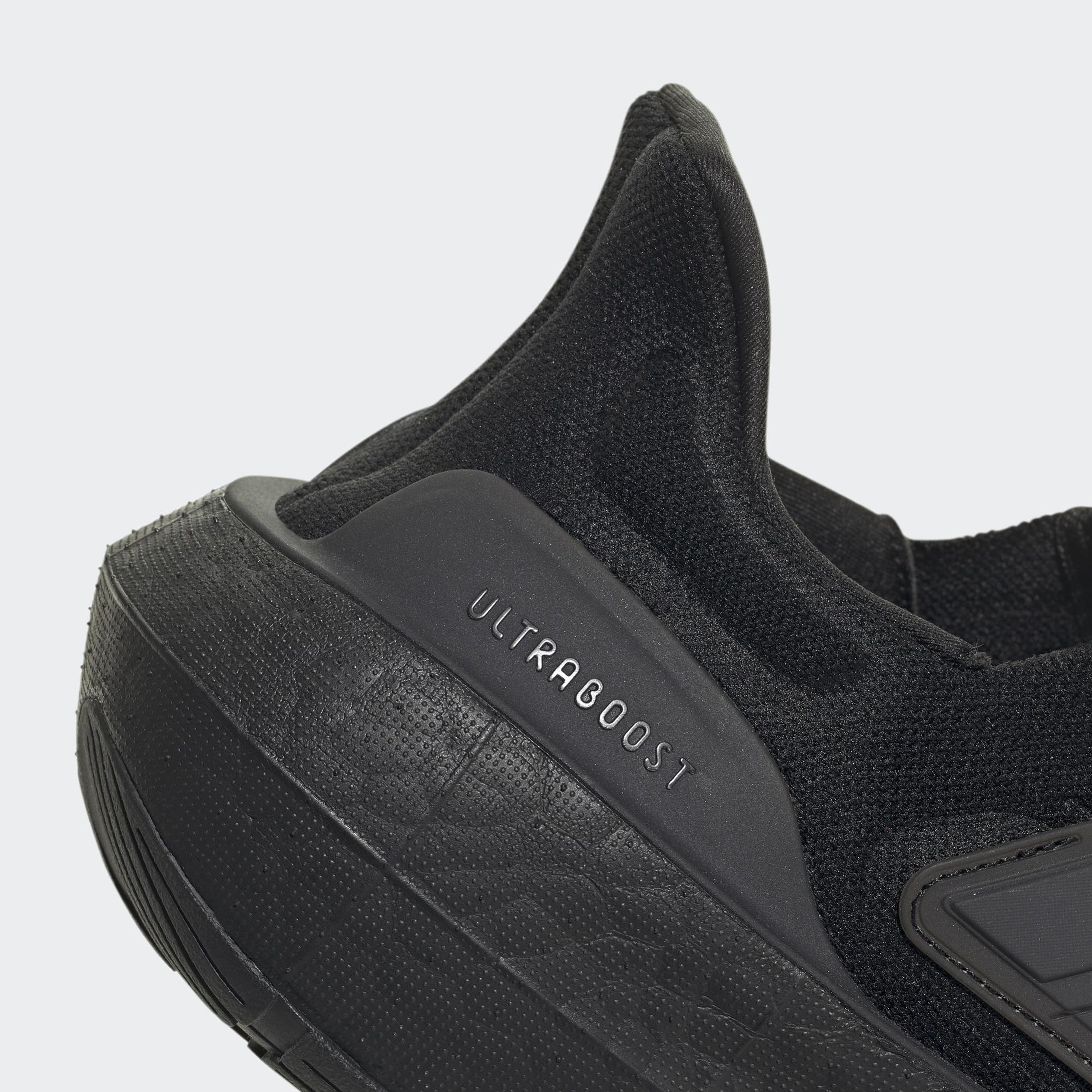 adidas Ultraboost Light Erkek Siyah Spor Ayakkabı