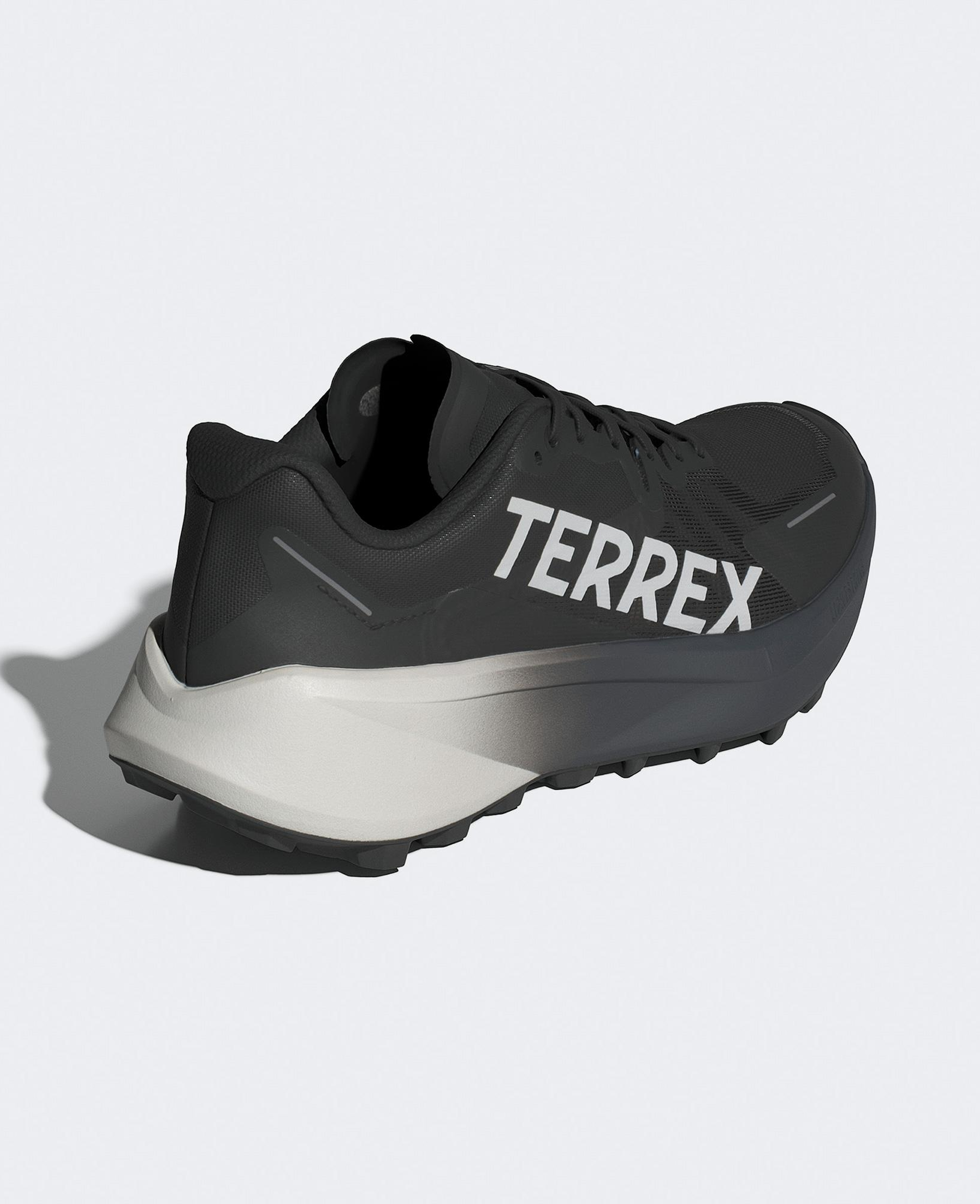 adidas Terrex Agravic 3 W Kadın Siyah Spor Ayakkabı