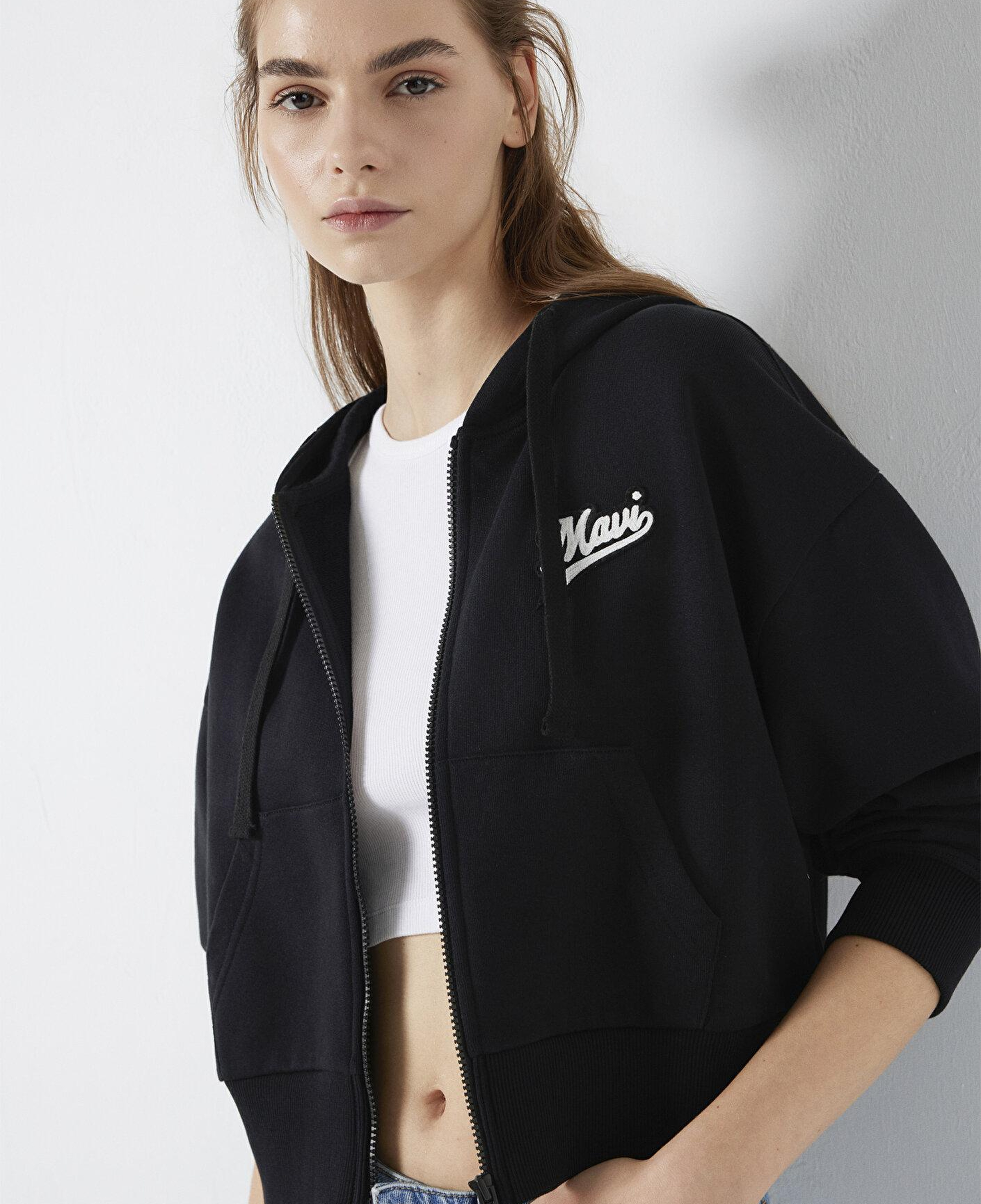 Mavi Mavi Logo Baskılı Fermuarlı Siyah Sweatshirt 1S10486-900