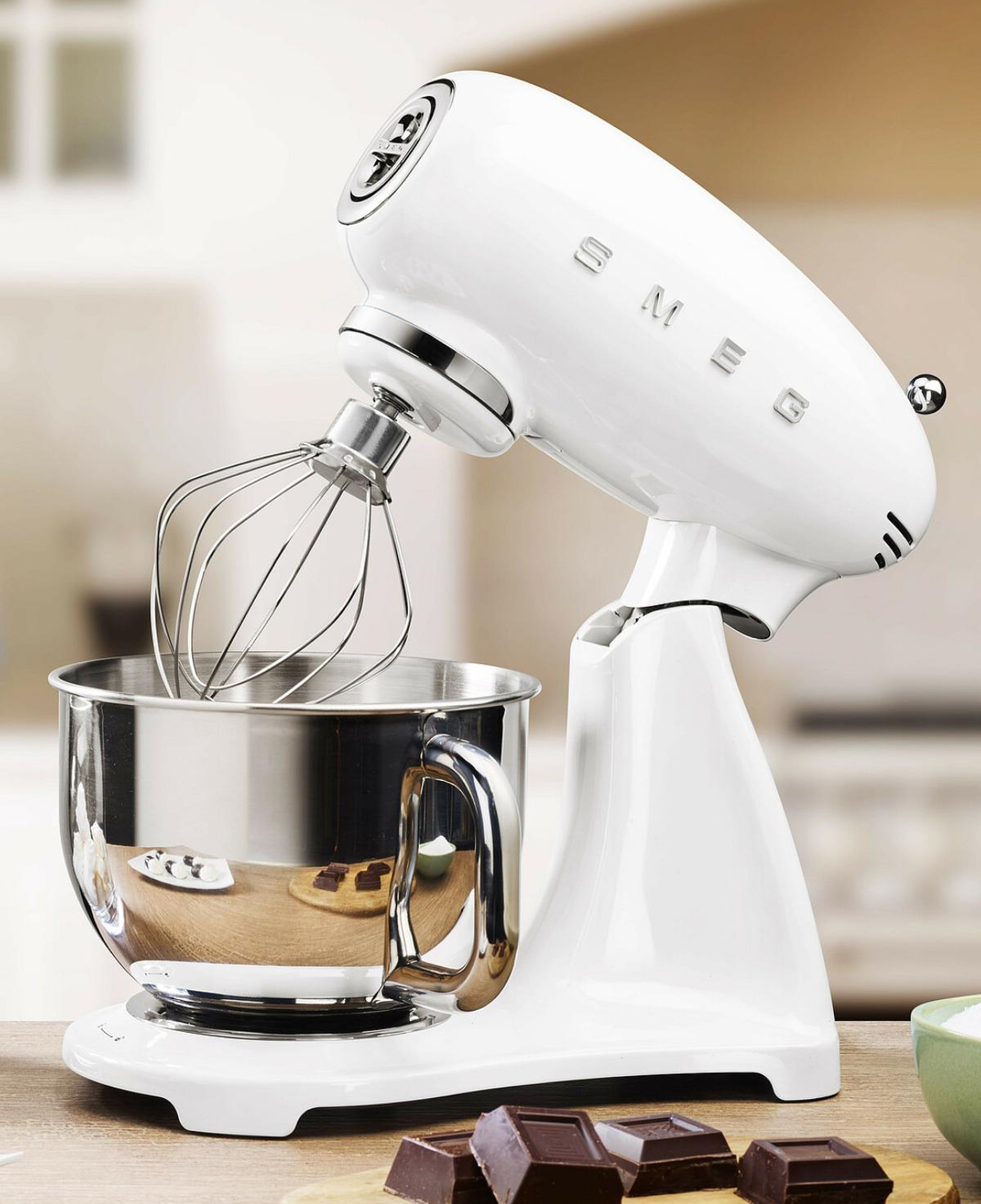 Smeg 50's Style Retro 4.8 Litre Beyaz Stand Mikser SMF03WHEU