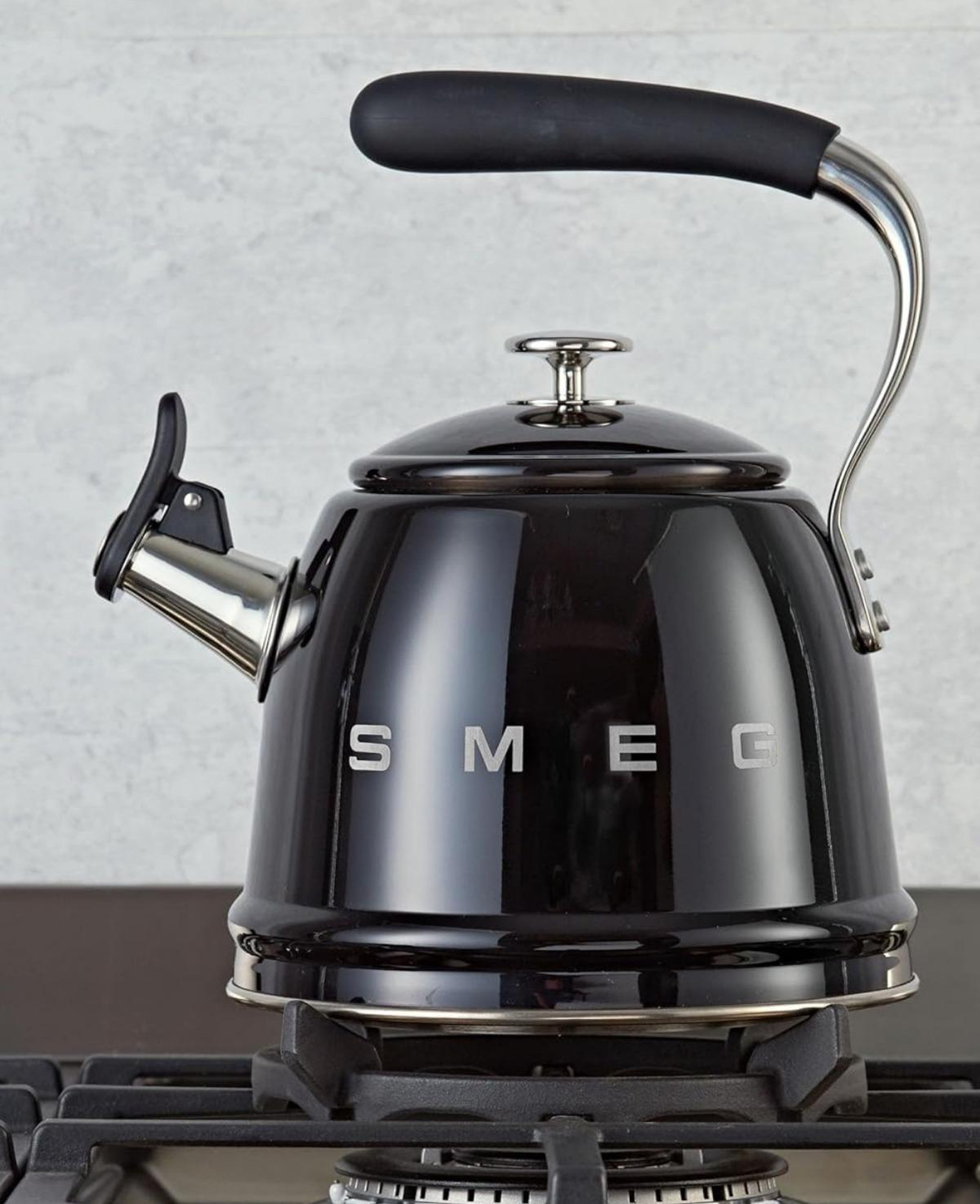 Smeg 50's Style Siyah Set Üstü Düdüklü Kettle 2.3 Lt Cklw2001bl
