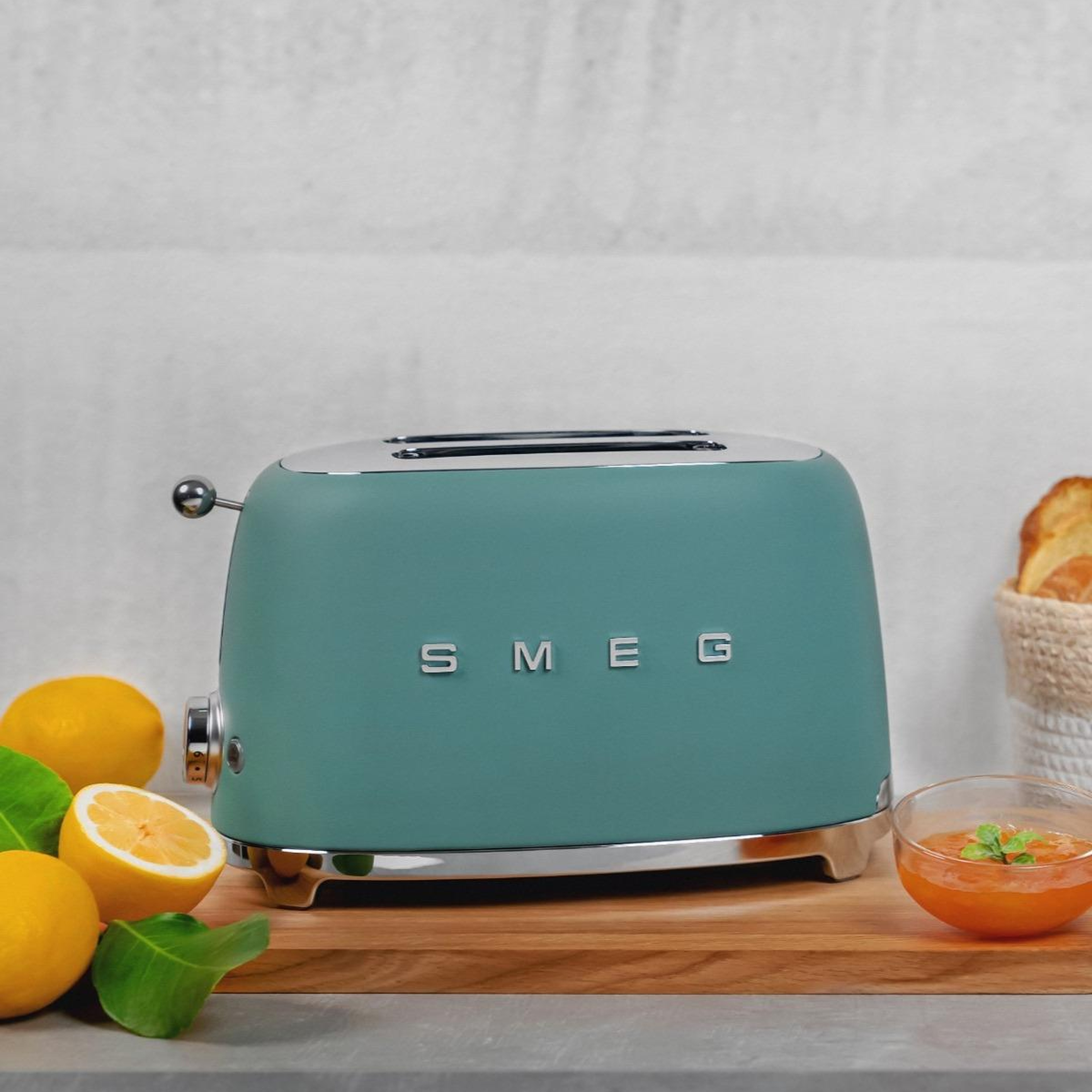Smeg 50's Style Retro Mat Zümrüt Yeşil Ekmek Kızartma Makinesi TSF01EGMEU