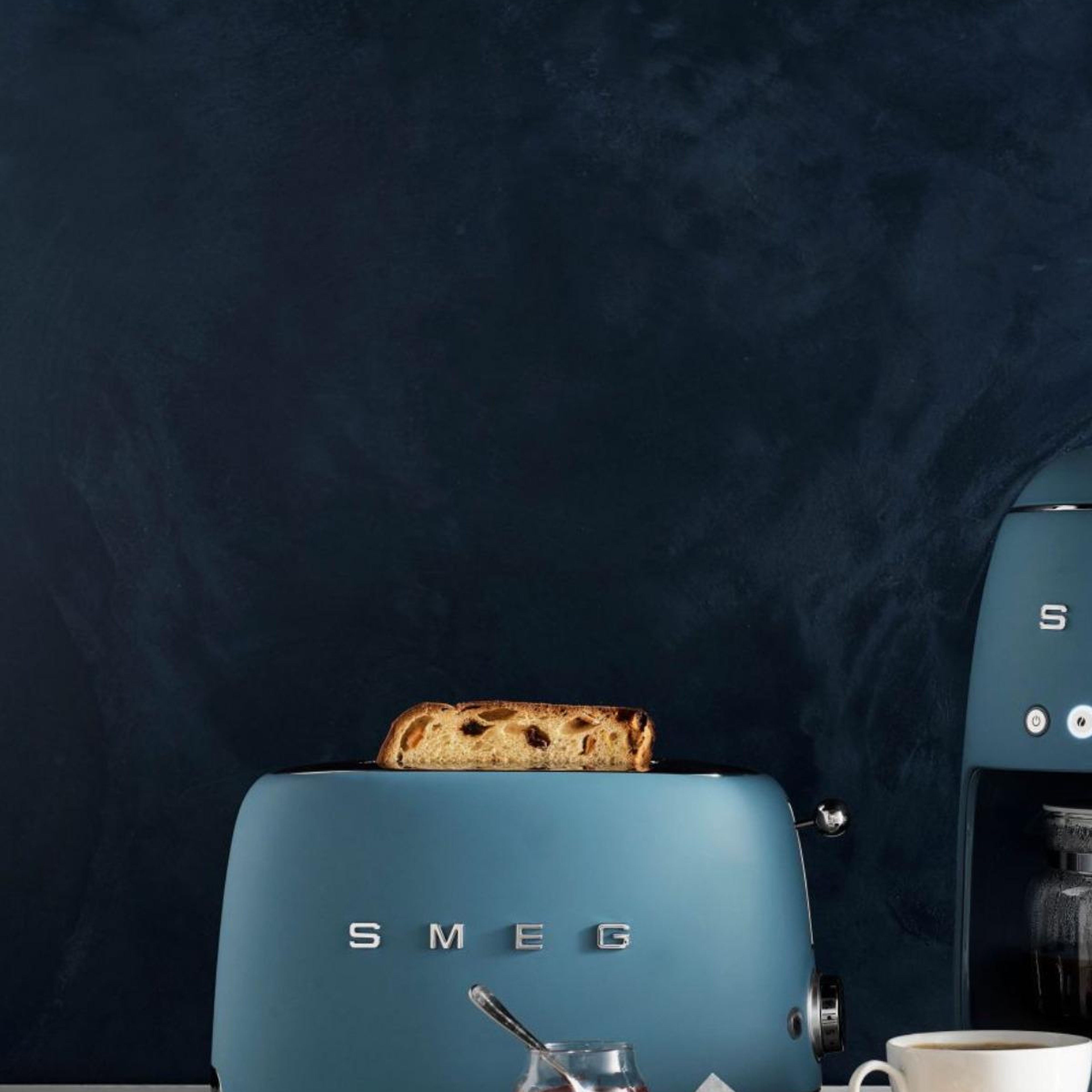 Smeg 50's Style Retro Mat Storm Blue 2X1 Ekmek Kızartma Makinesi  TSF01SBMEU