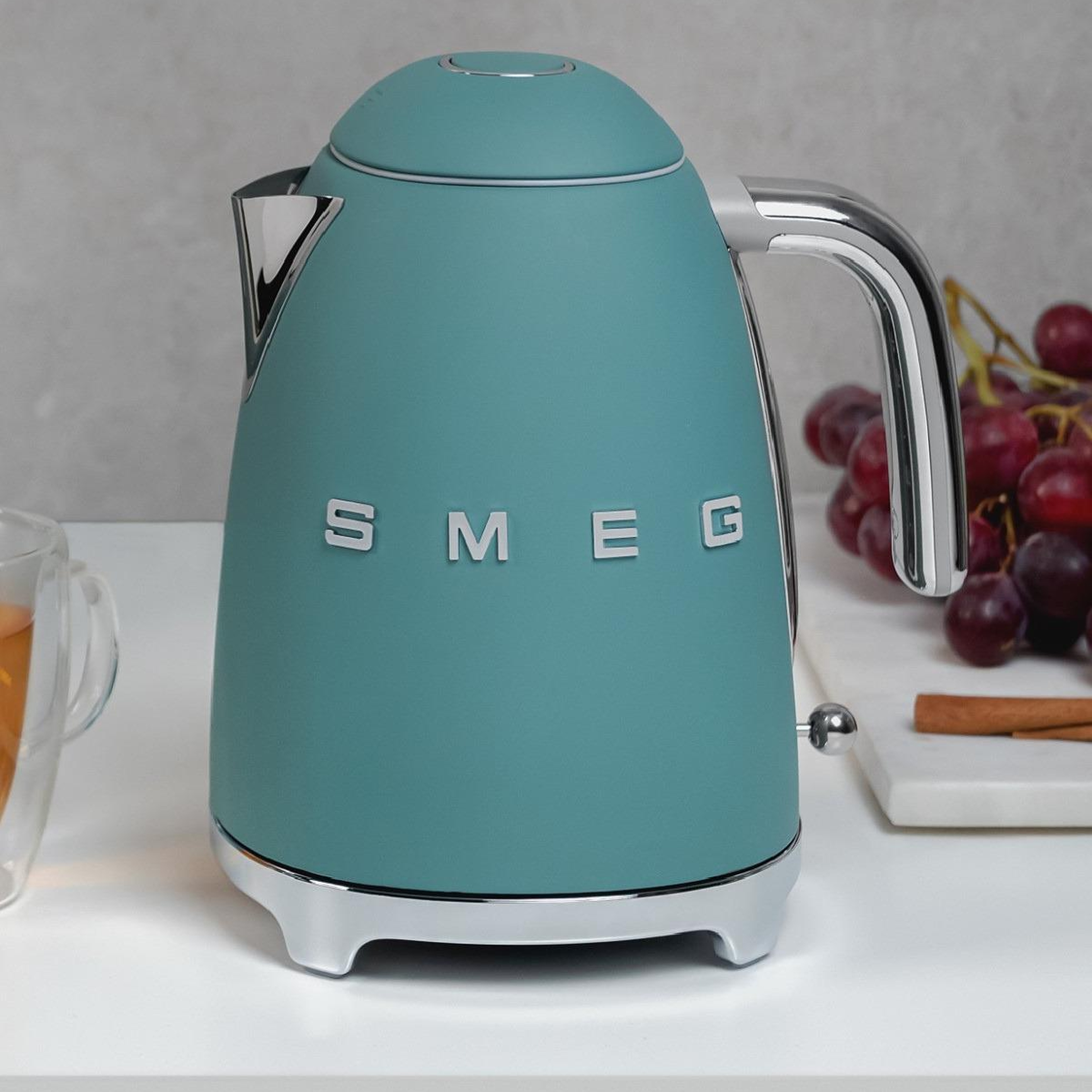 Smeg 50'S Style Retro Zümrüt Yeşil Kettle Special Edition KLF03EGMEU
