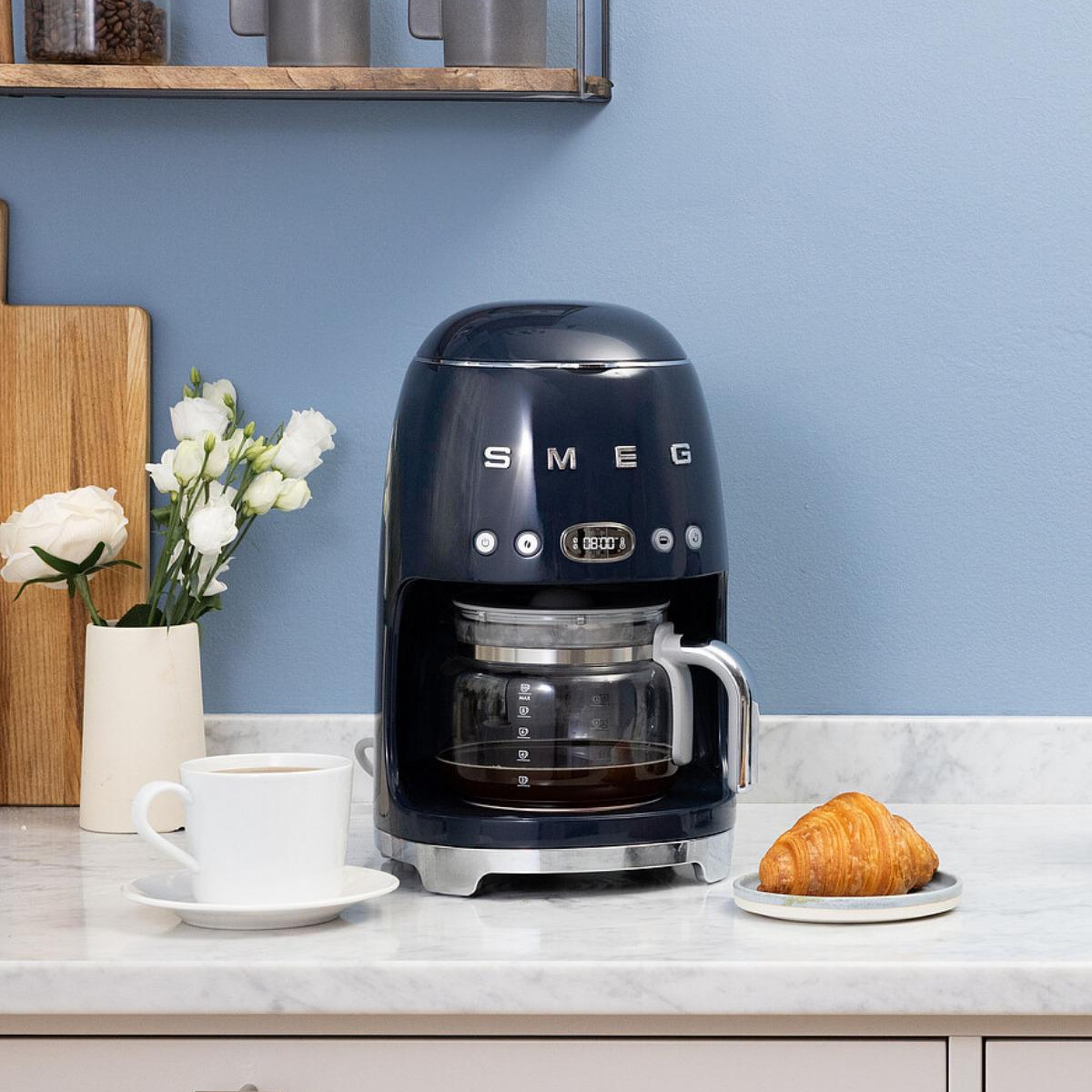 Smeg 50's Style Navy Blue Filtre Kahve Makinesi