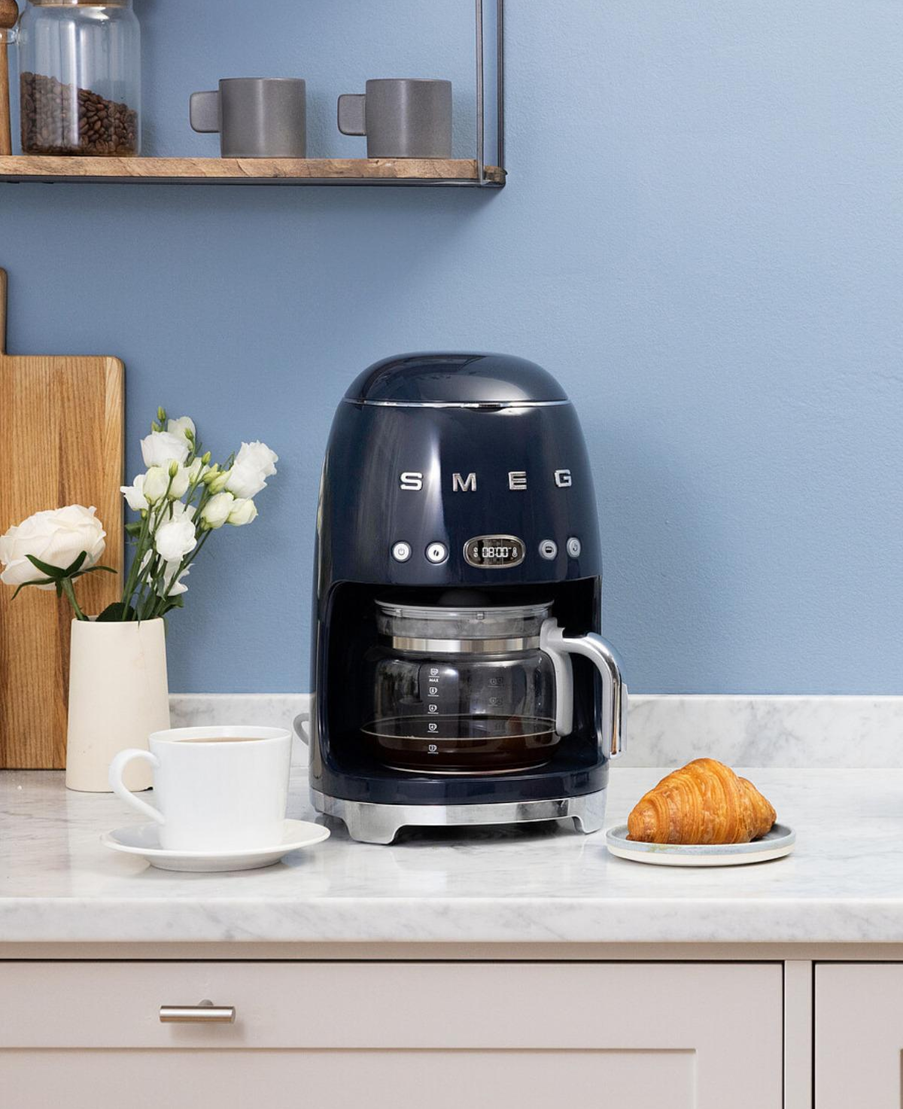 Smeg 50's Style Navy Blue Filtre Kahve Makinesi