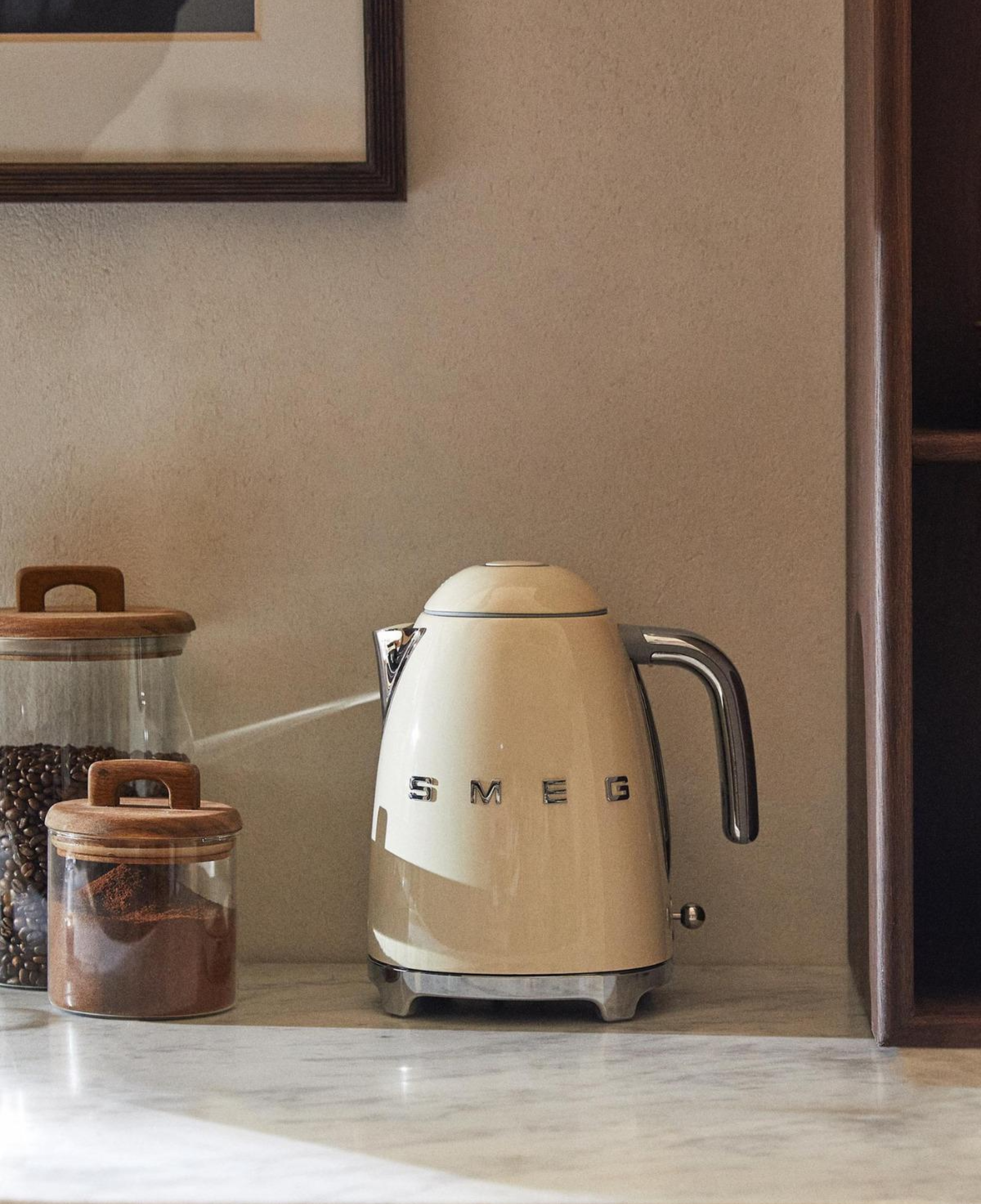 Smeg 50’s Style Krem Retro Krem Kettle Klf03creu