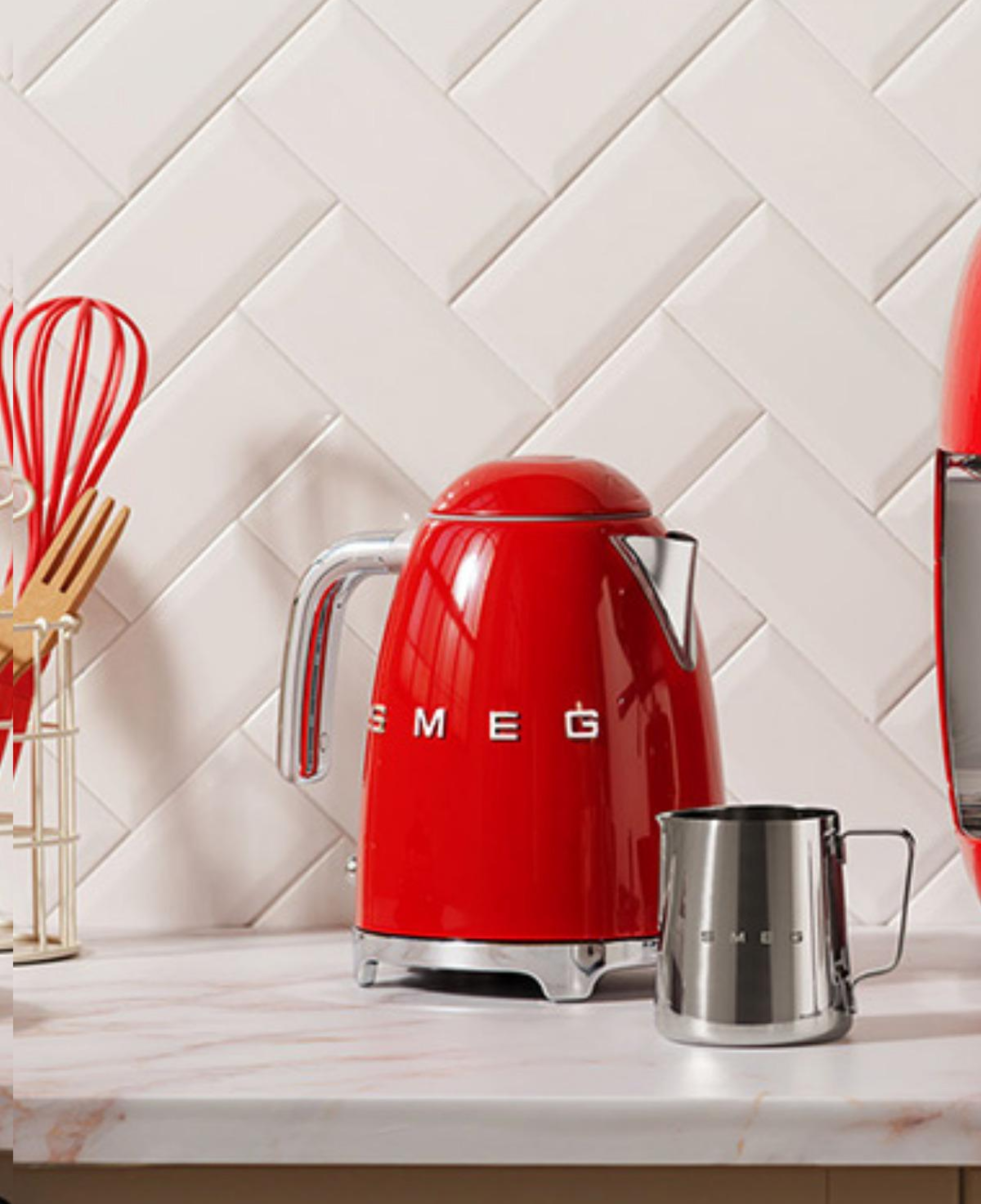 Smeg 50'S Style Retro Su Isıtıcı Kırmızı Klf03rdeu