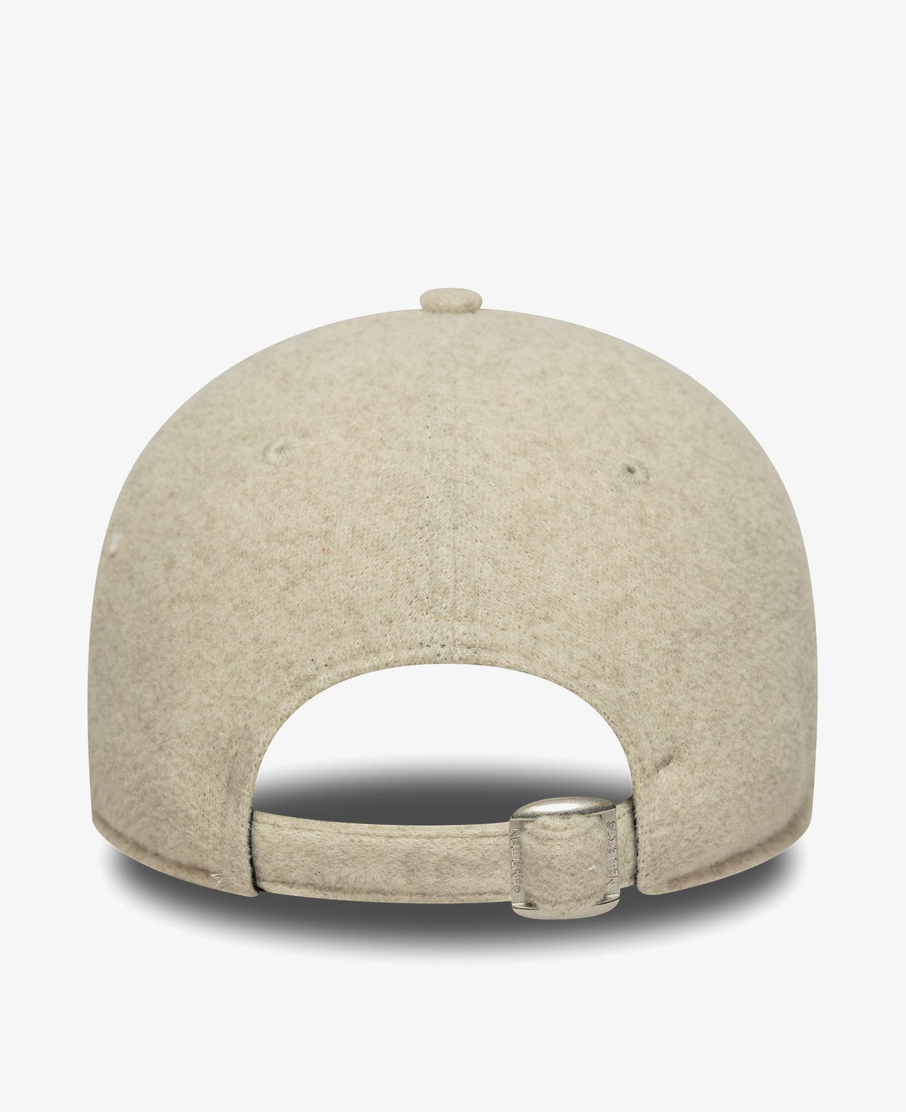 New Era New York Yankees MLB Melton Luxe A-Frame Kadın Krem Şapka