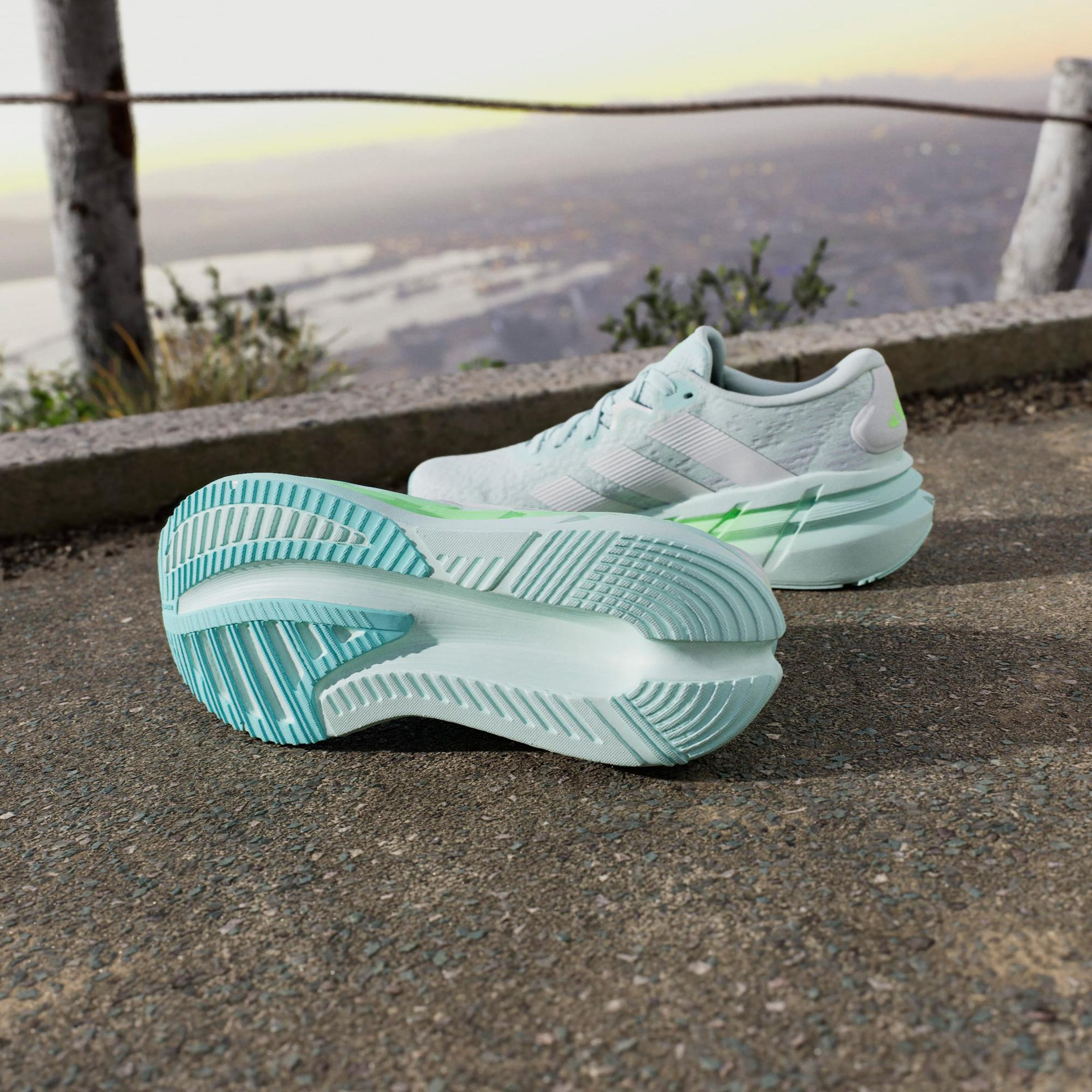adidas Adistar 4 Kadın Mavi Koşu Ayakkabısı