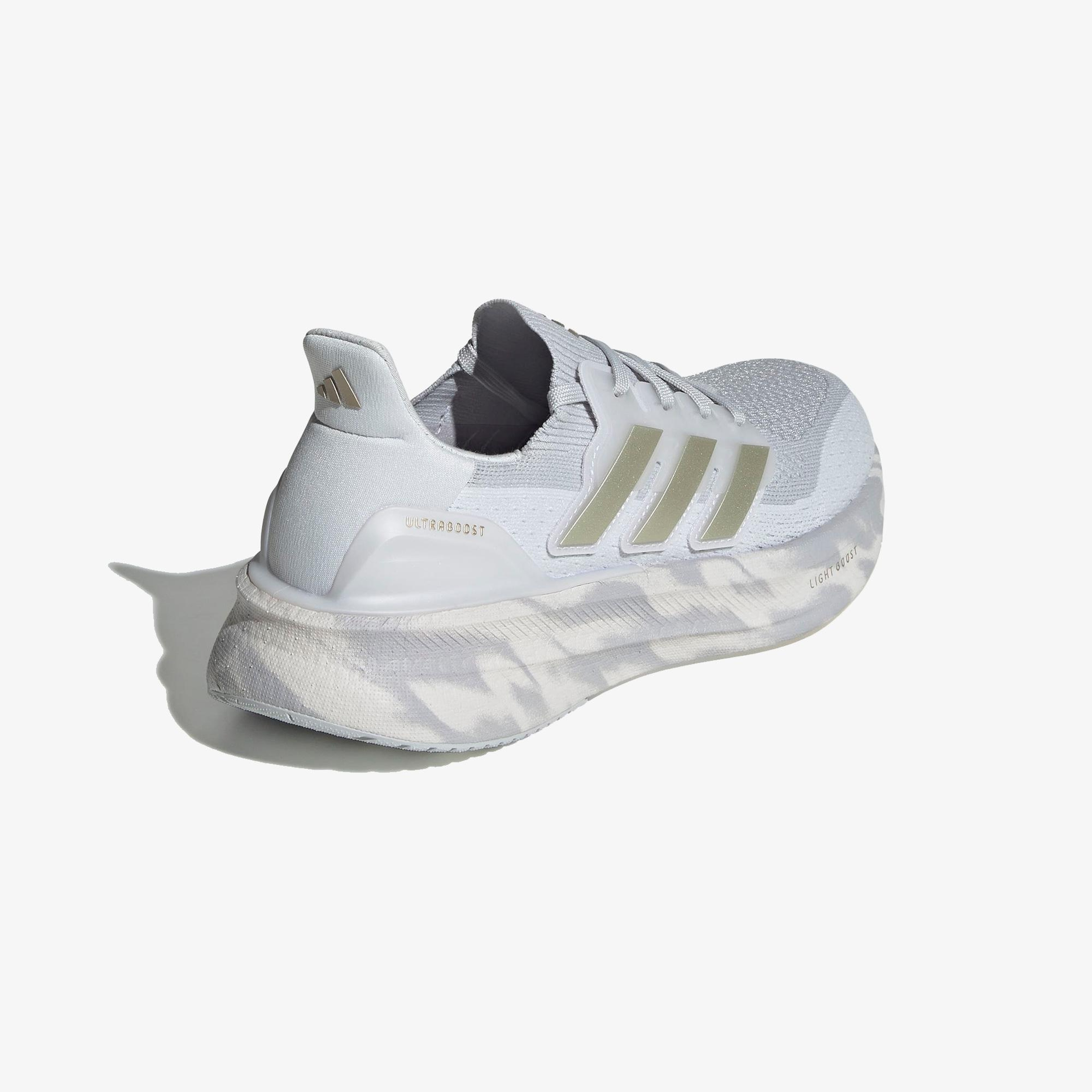 adidas Ultraboost 5 Kadın Gri Koşu Ayakkabısı