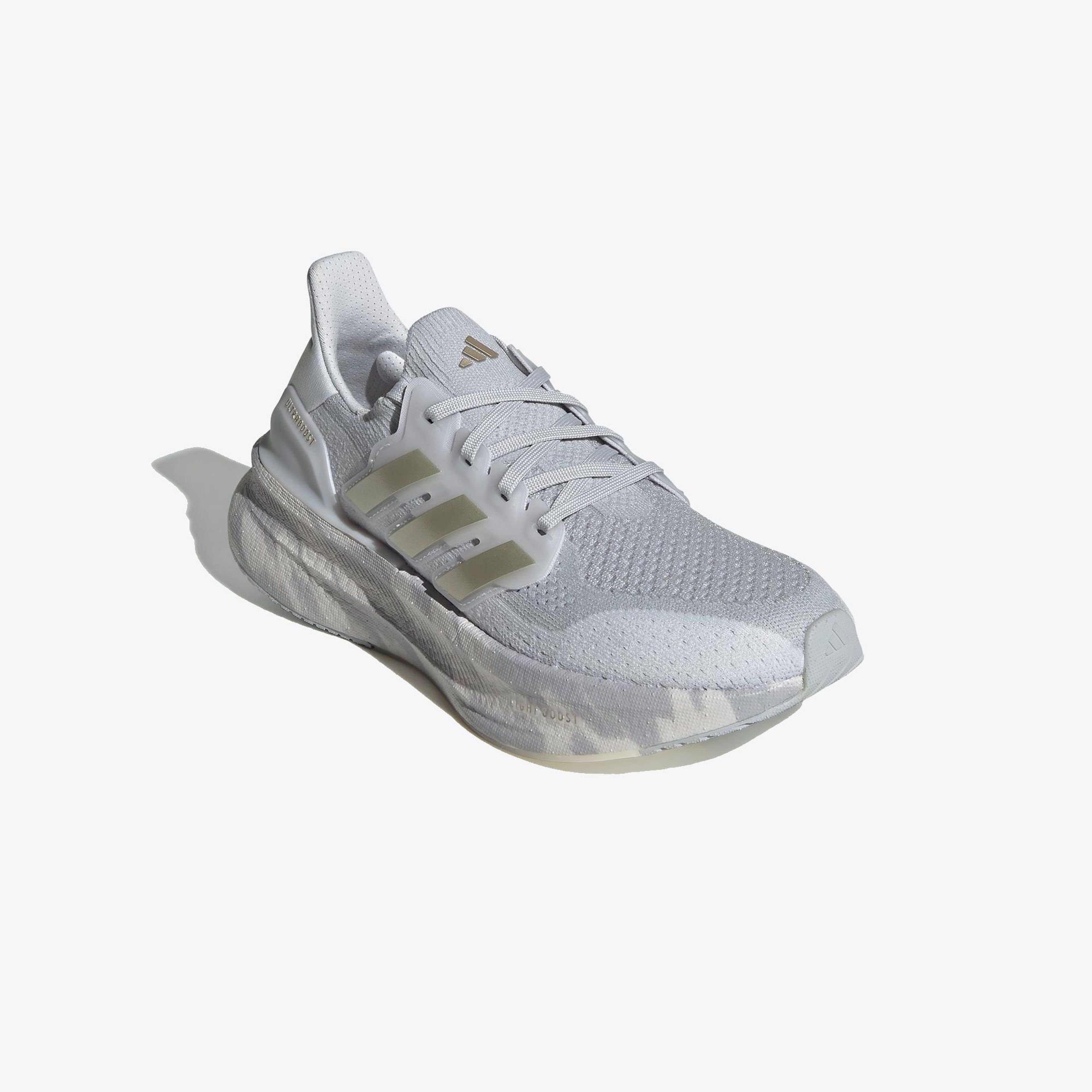 adidas Ultraboost 5 Kadın Gri Koşu Ayakkabısı