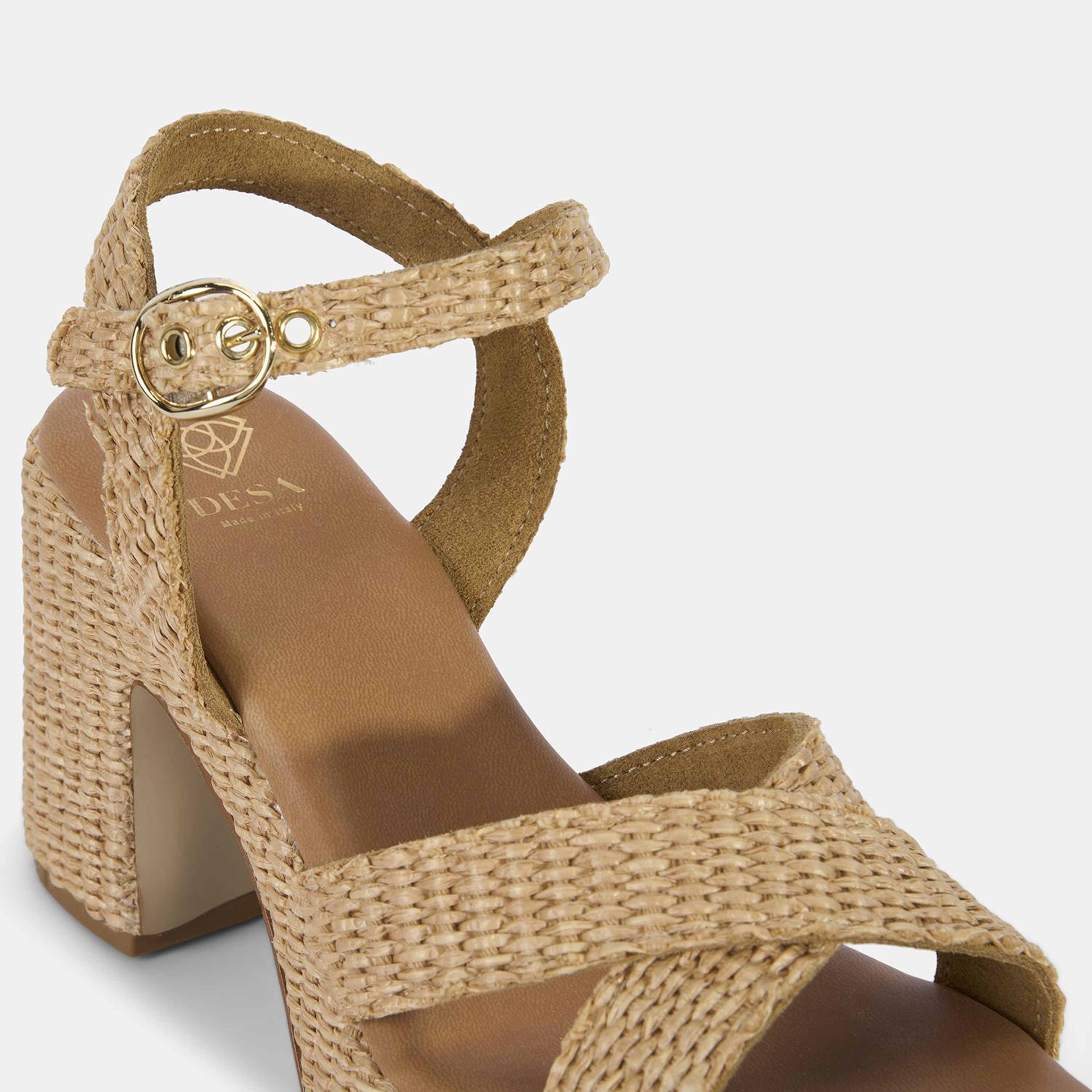 Kadın Bej Ayarlanabilir Tokalı Hasır Topuklu Sandalet