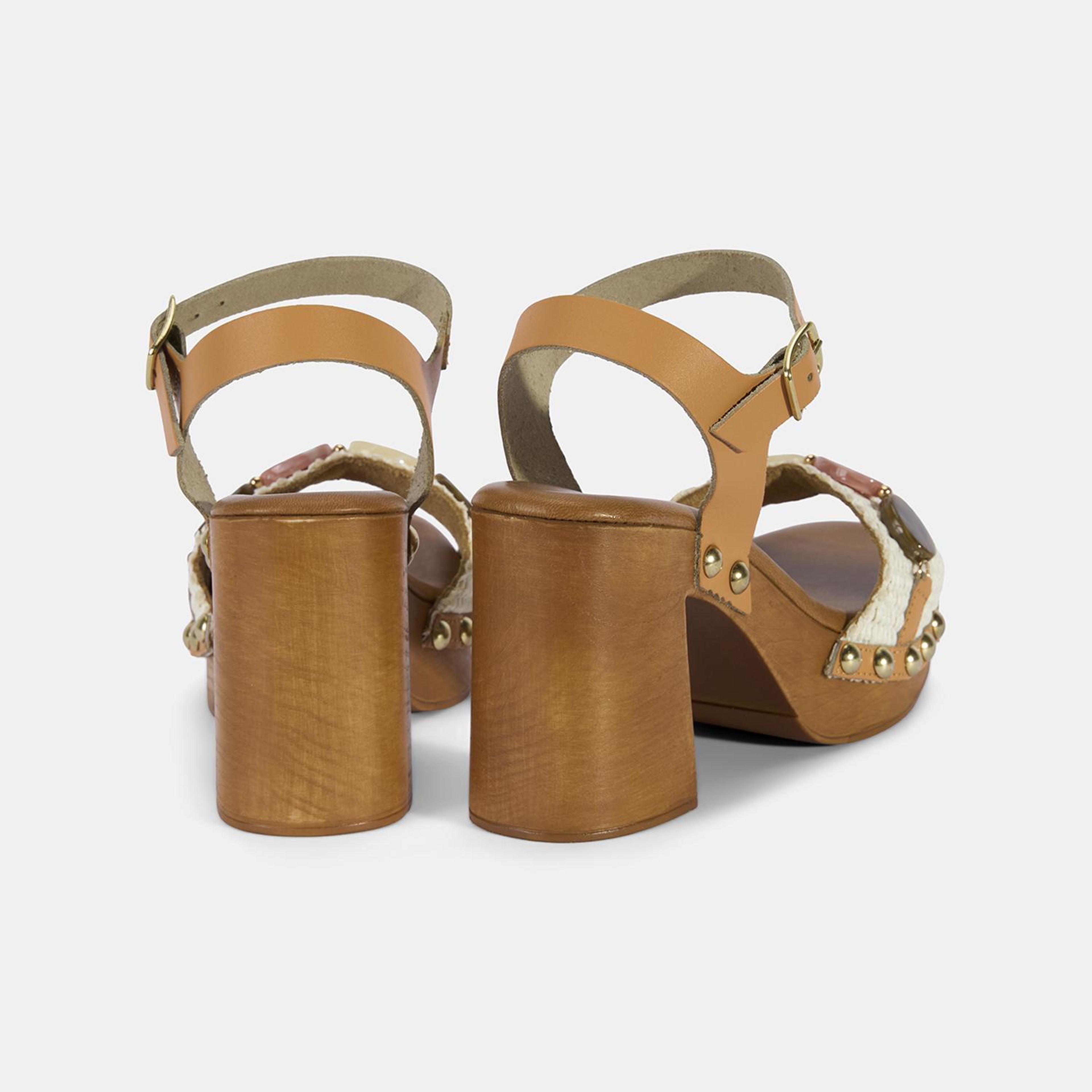 Kadın Beyaz Renkli Taş Detaylı Topuklu Hasır Sandalet