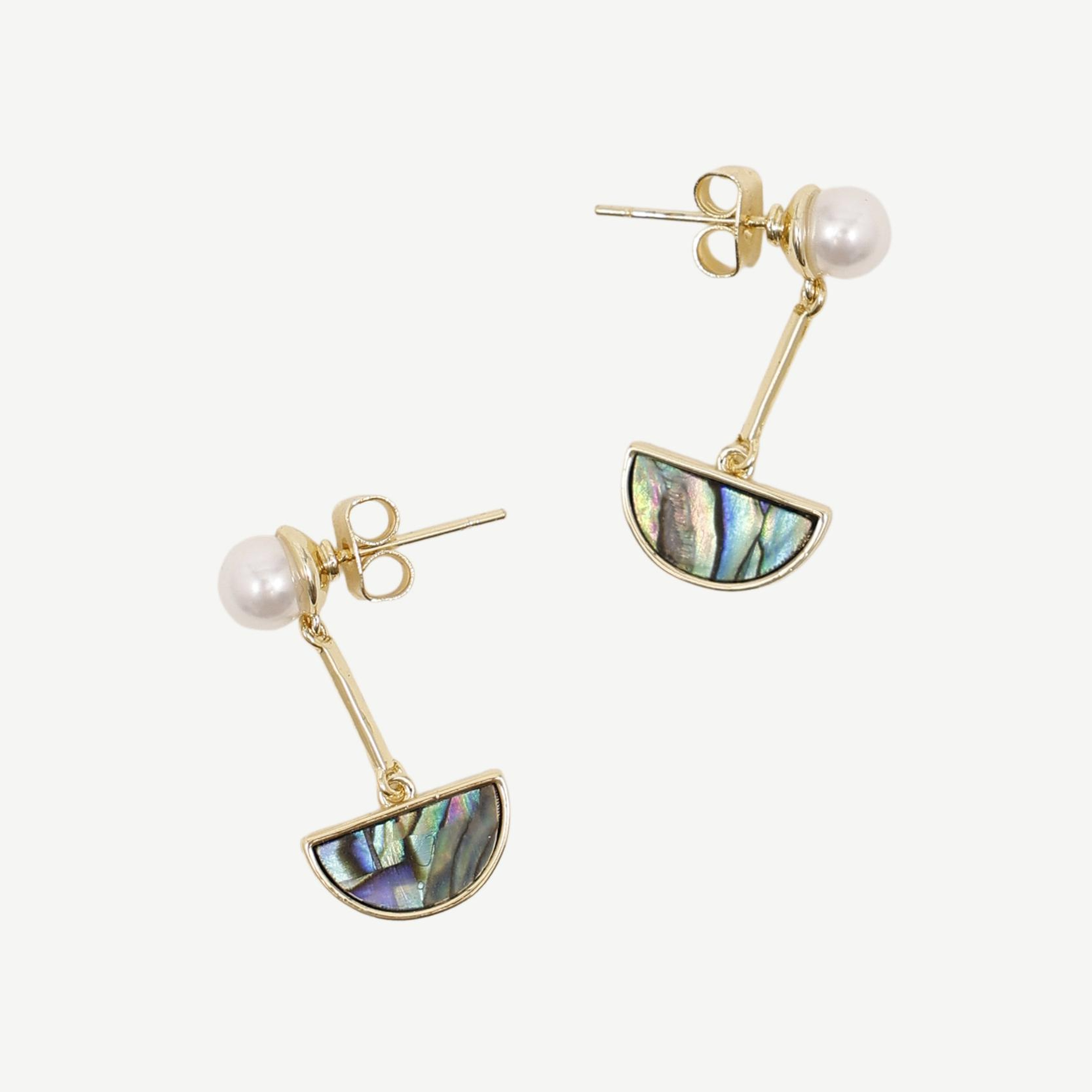 YARGICI Renkli Kabuk Detaylı Minimal Küpe