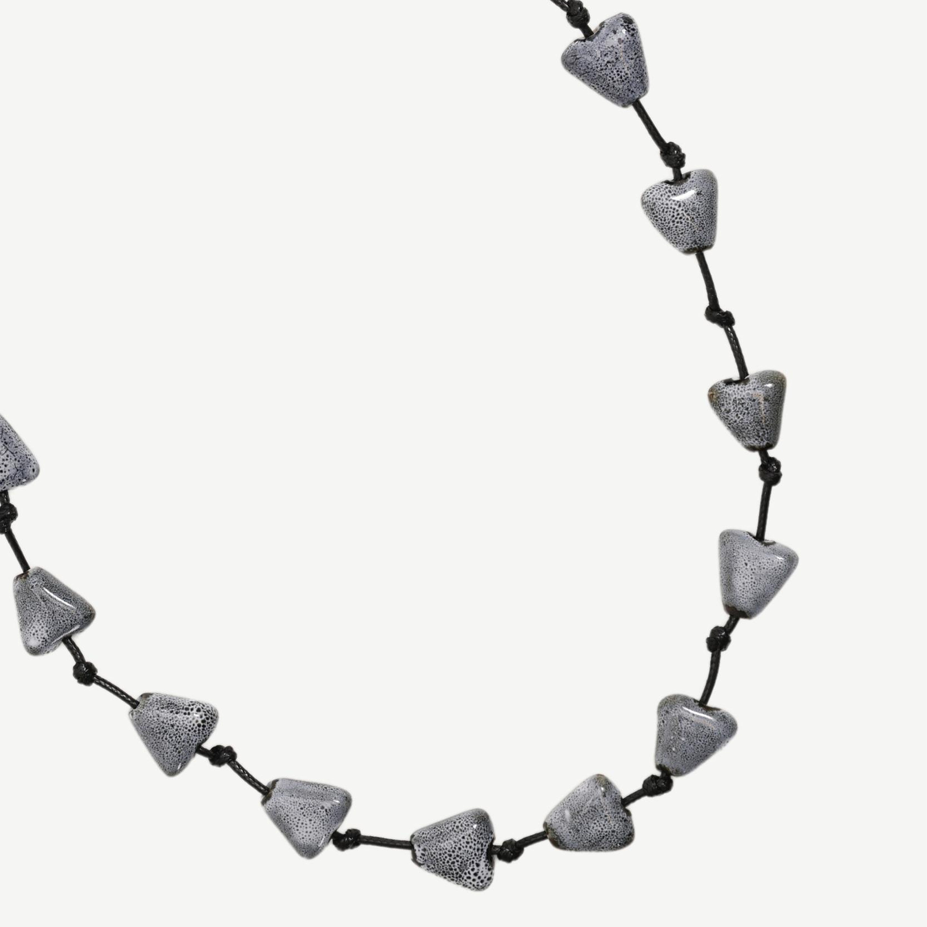 YARGICI Seramik Sıralı Kolye