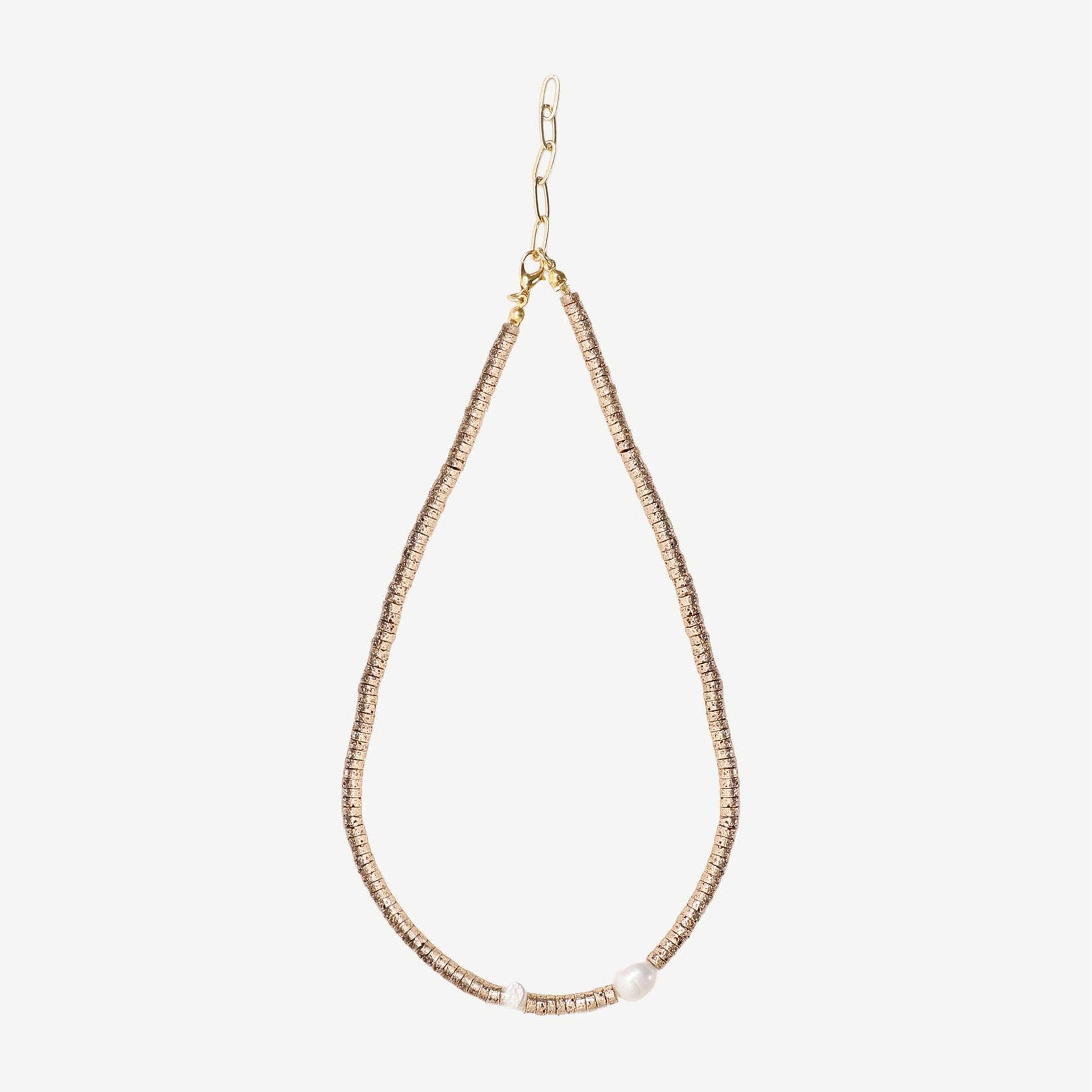 YARGICI Volkanik Taş Ve İnci Detaylı Kolye