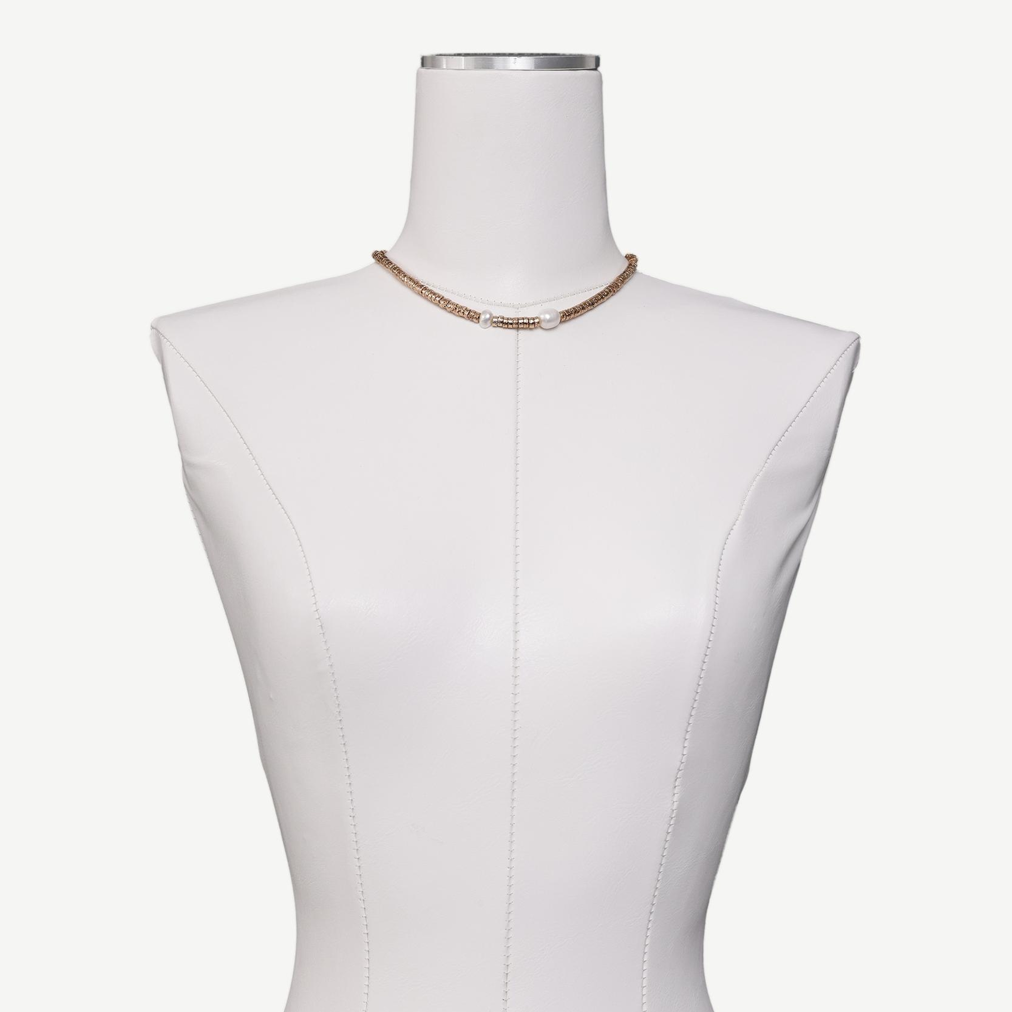 YARGICI Volkanik Taş Ve İnci Detaylı Kolye