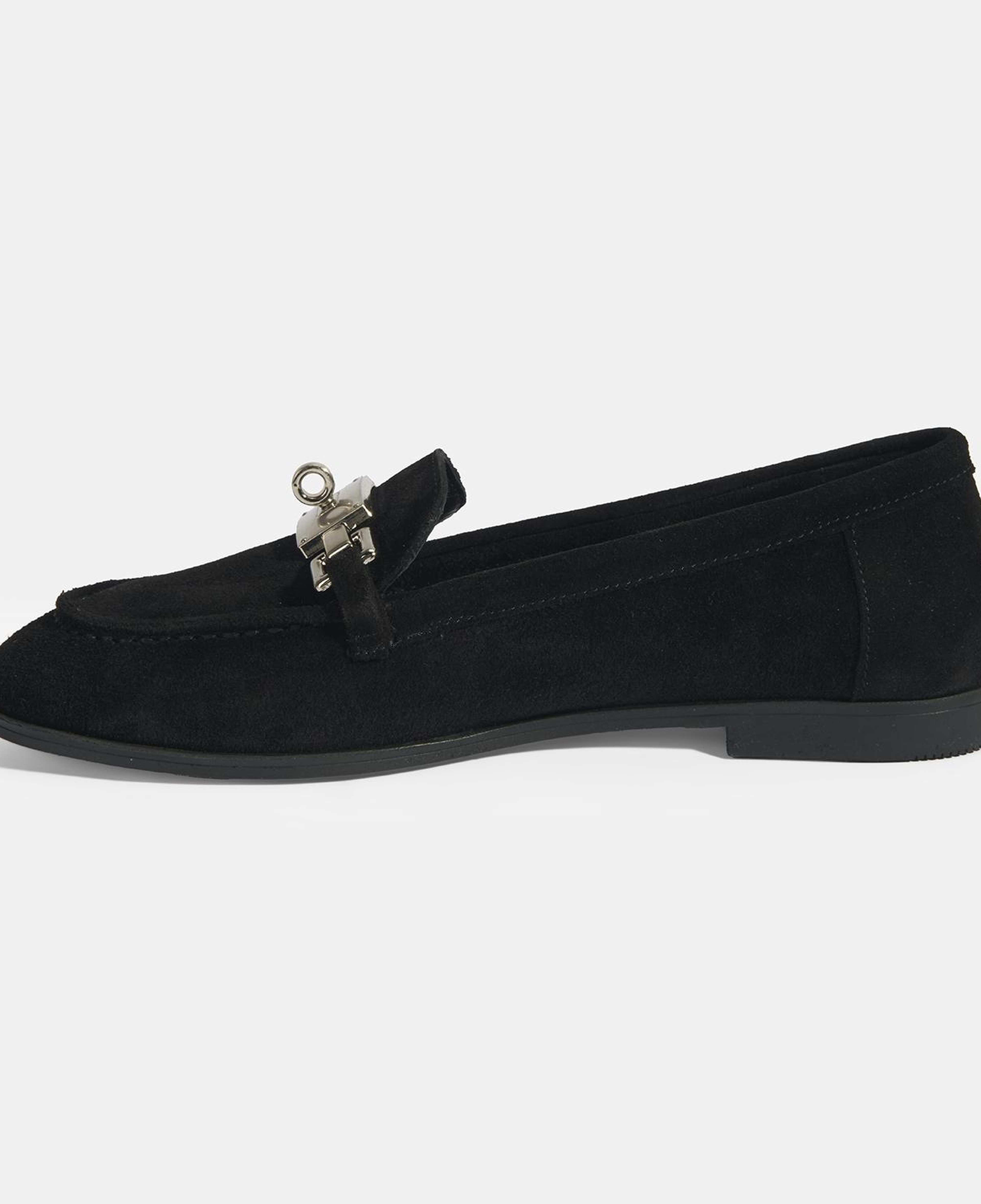 Kadın Siyah Kilit Aksesuarlı Slip-On Süet Loafer
