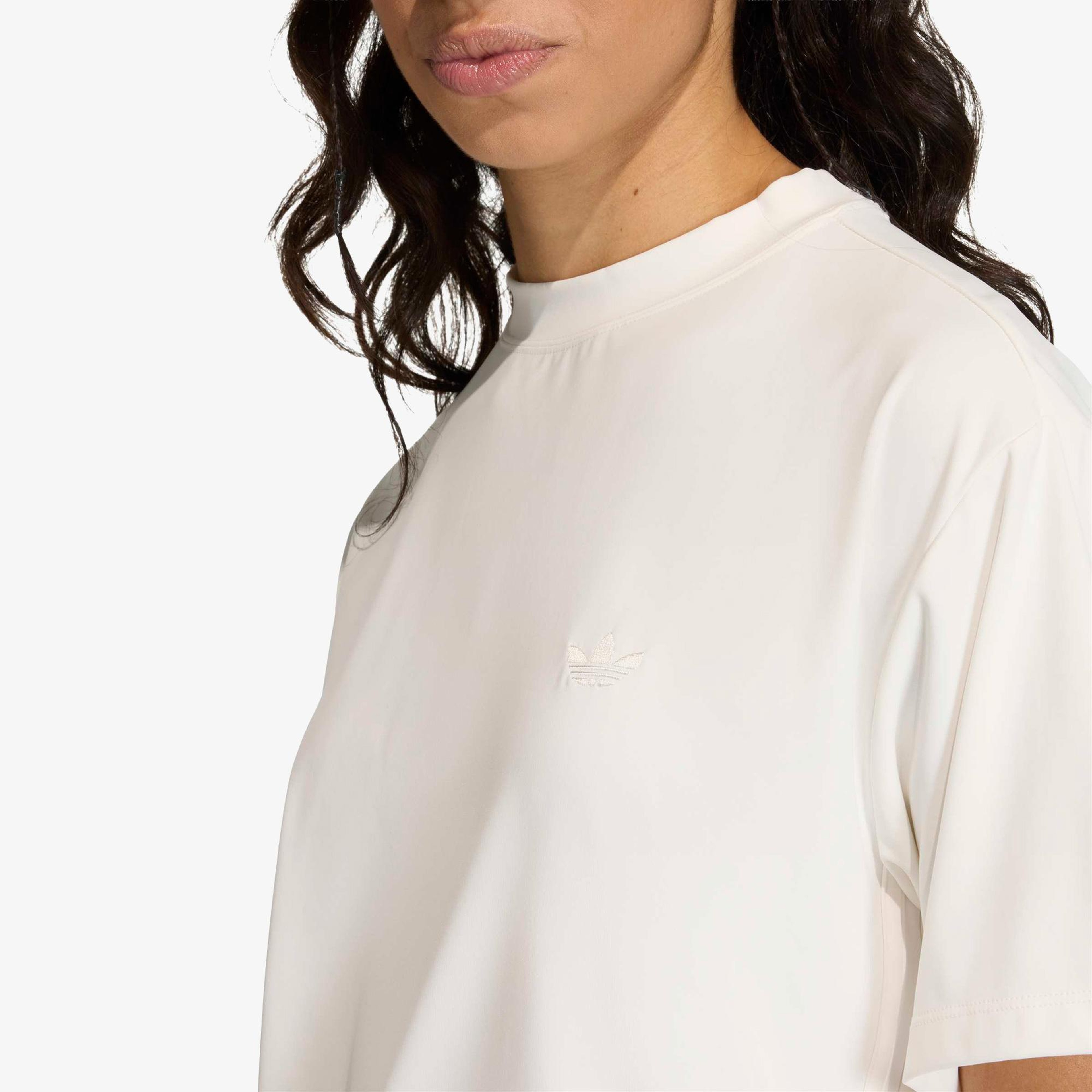 adidas Essential Kadın Beyaz T-Shirt