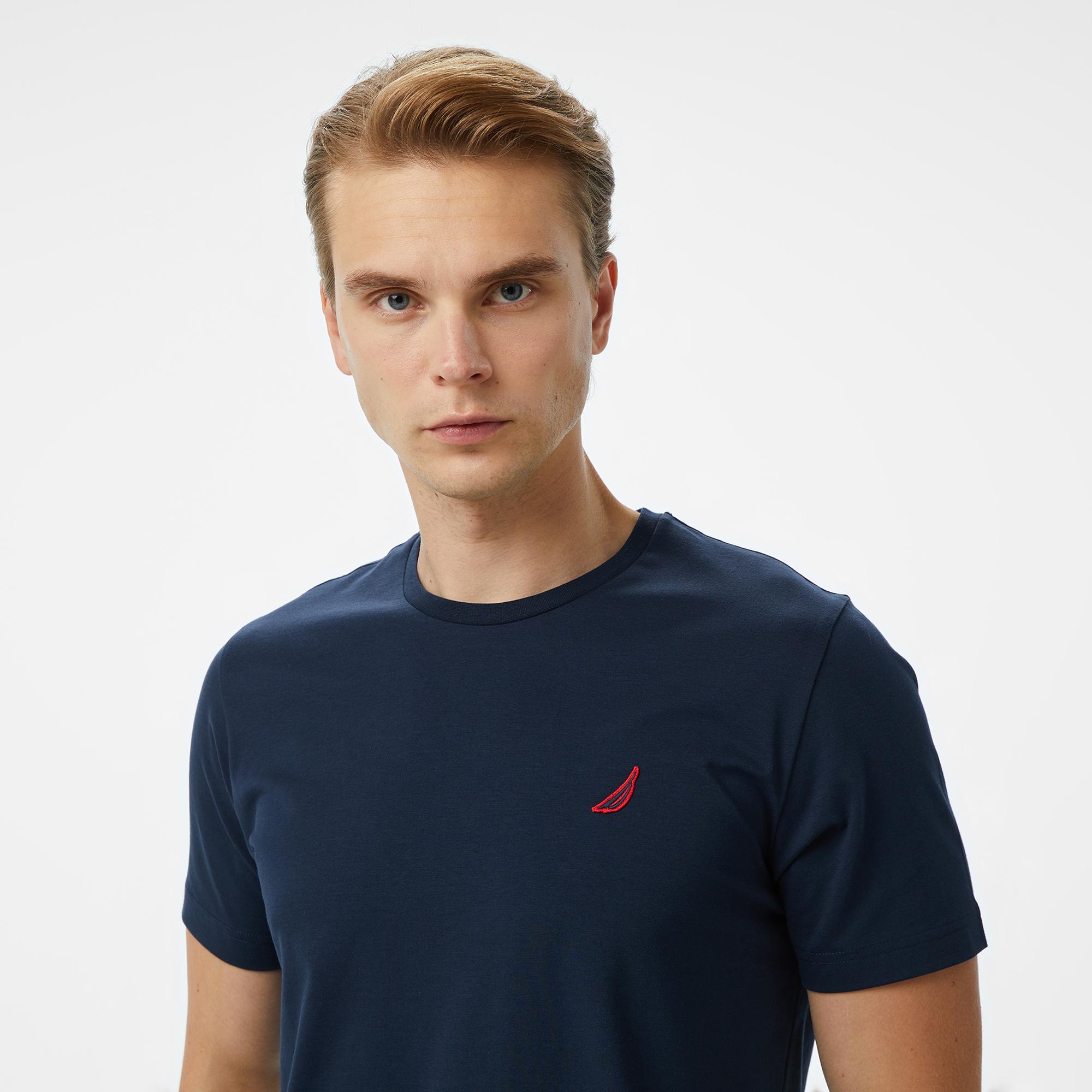 Nautica Erkek Lacivert Regular Fit T-Shirt