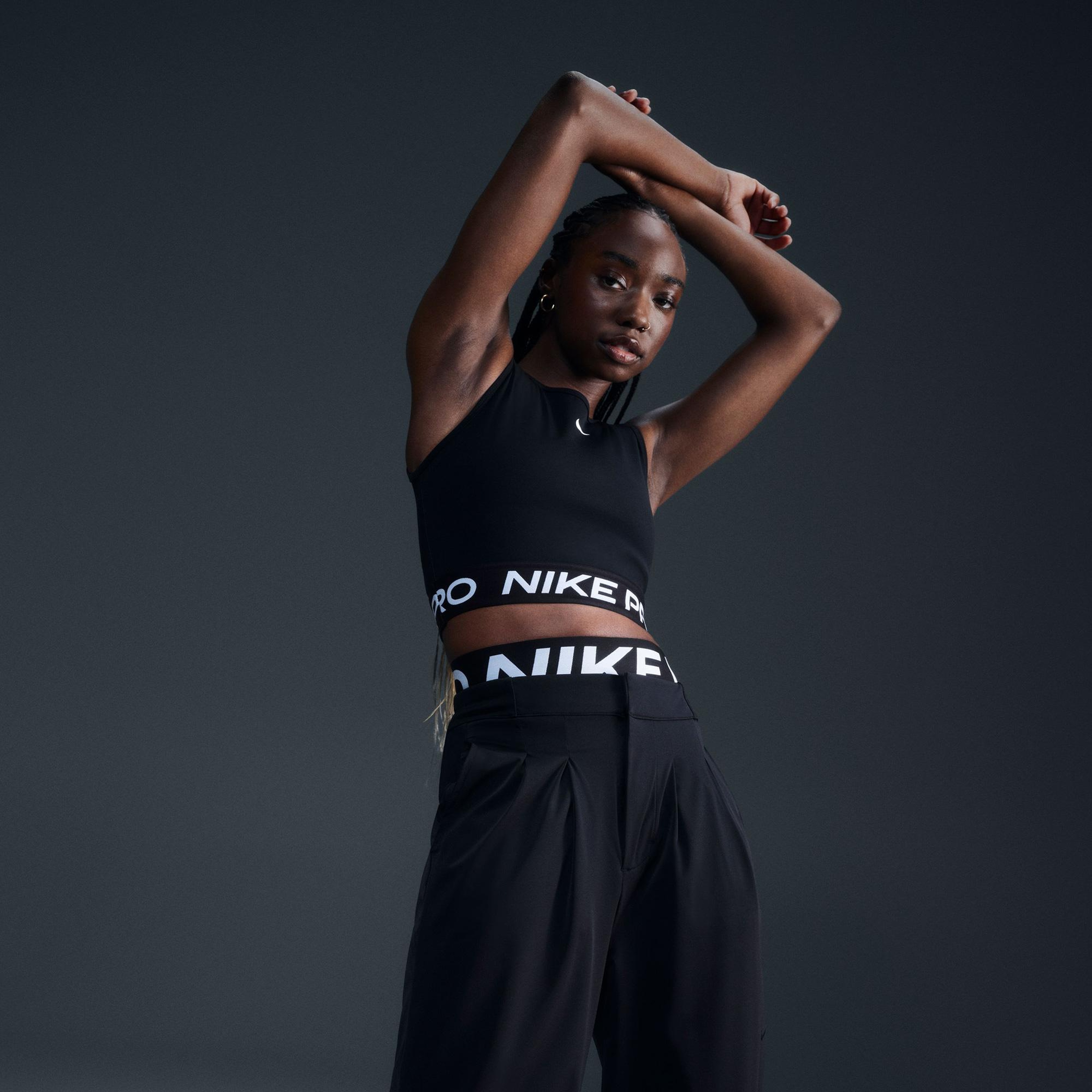 Nike Pro Dri-Fit 365 Kadın Siyah Crop T-Shirt