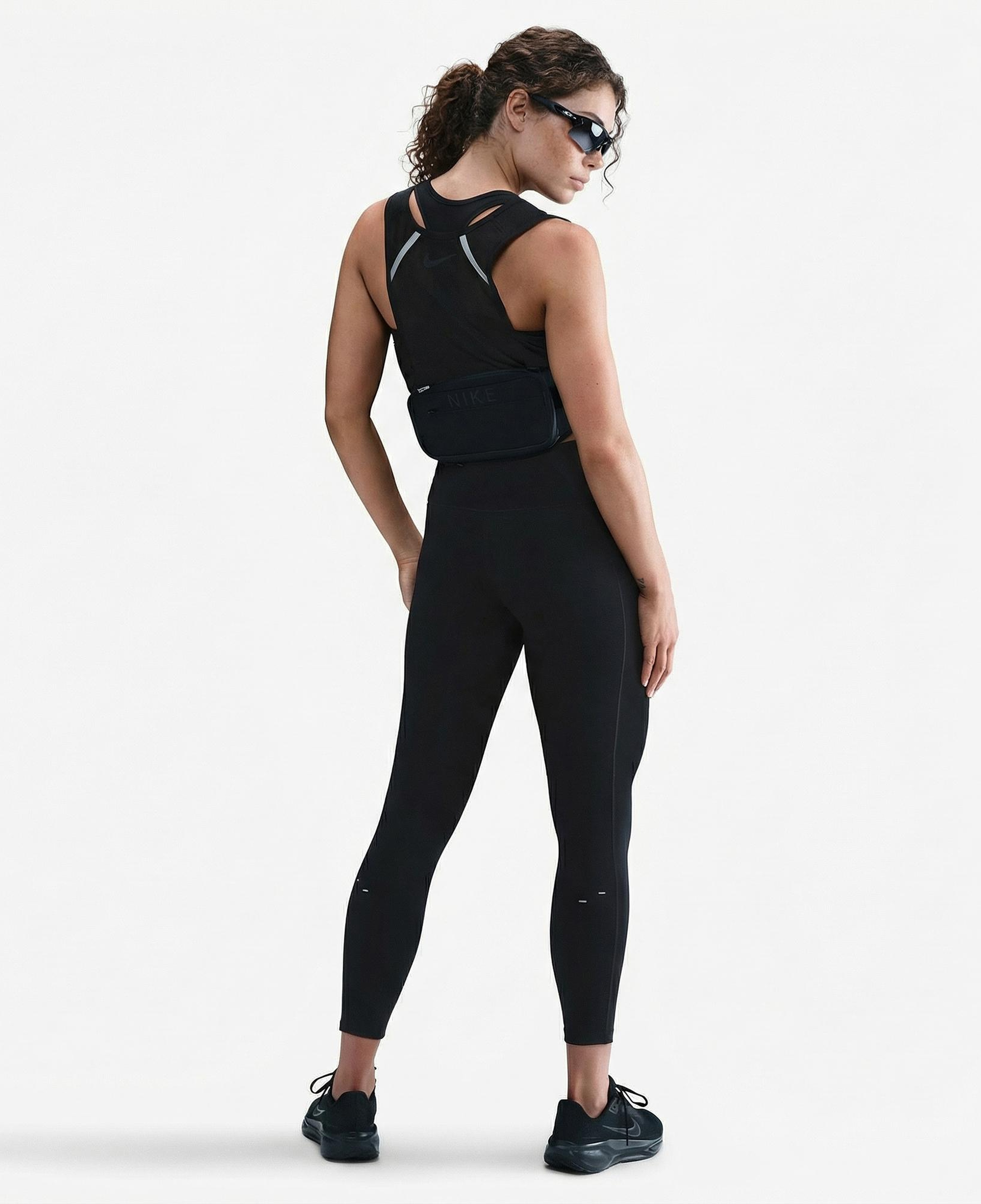 Nike Dri-Fit Tempo Swoosh Run Kadın Siyah Tayt