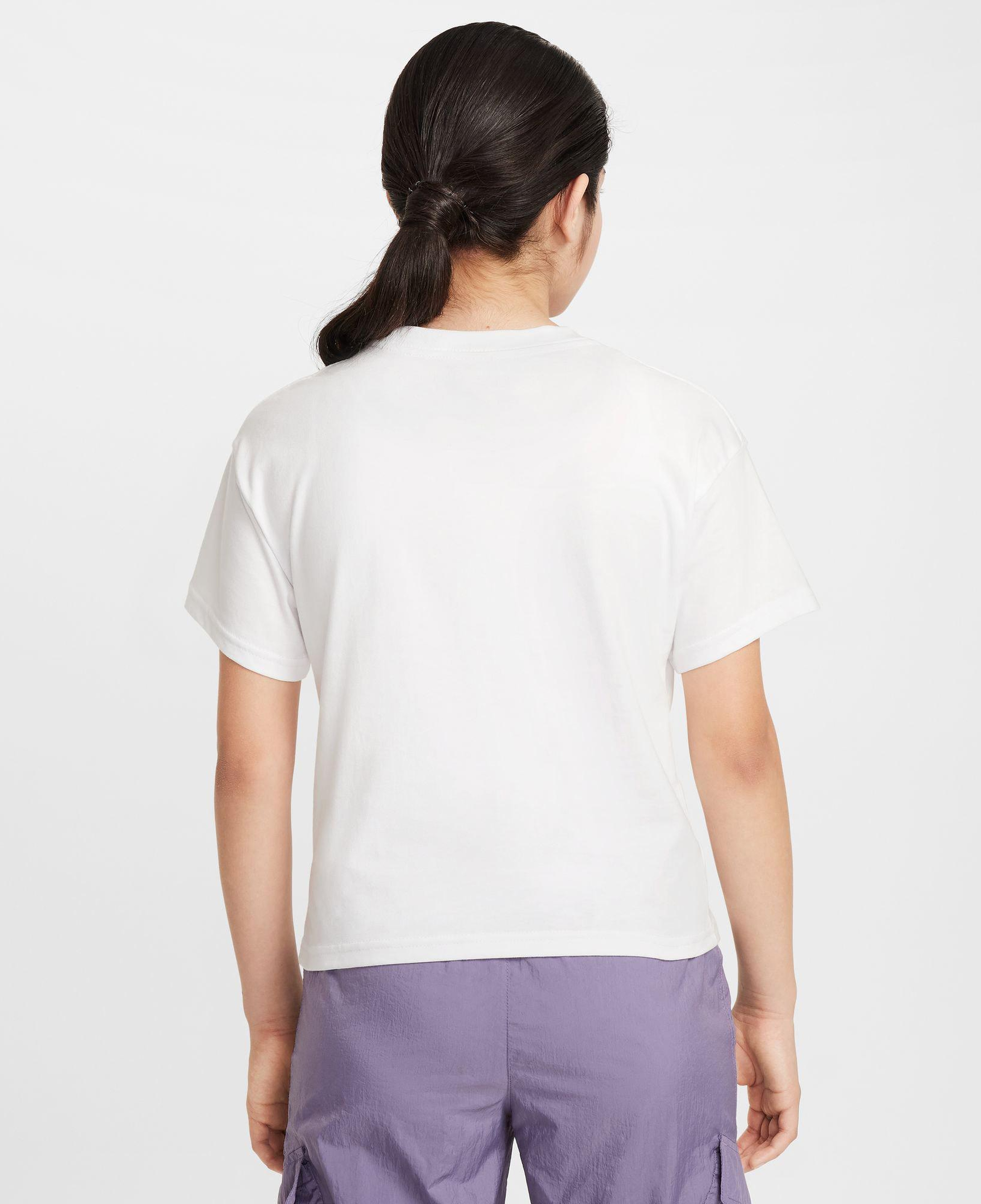 Nike Sportswear Boxy Essentials Çocuk Beyaz T-Shirt
