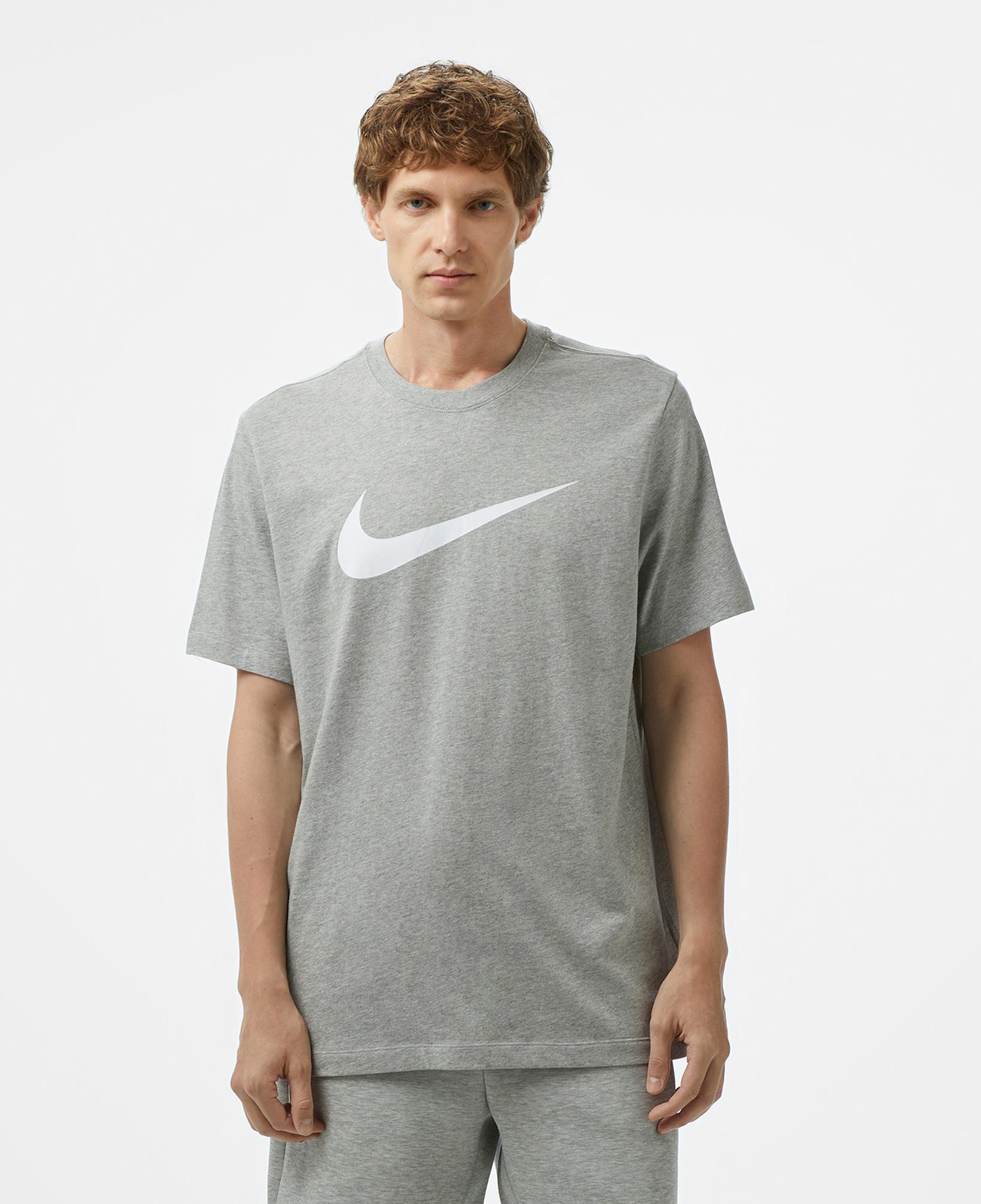 Nike Sportswear Icon Swoosh Erkek Gri T-Shirt