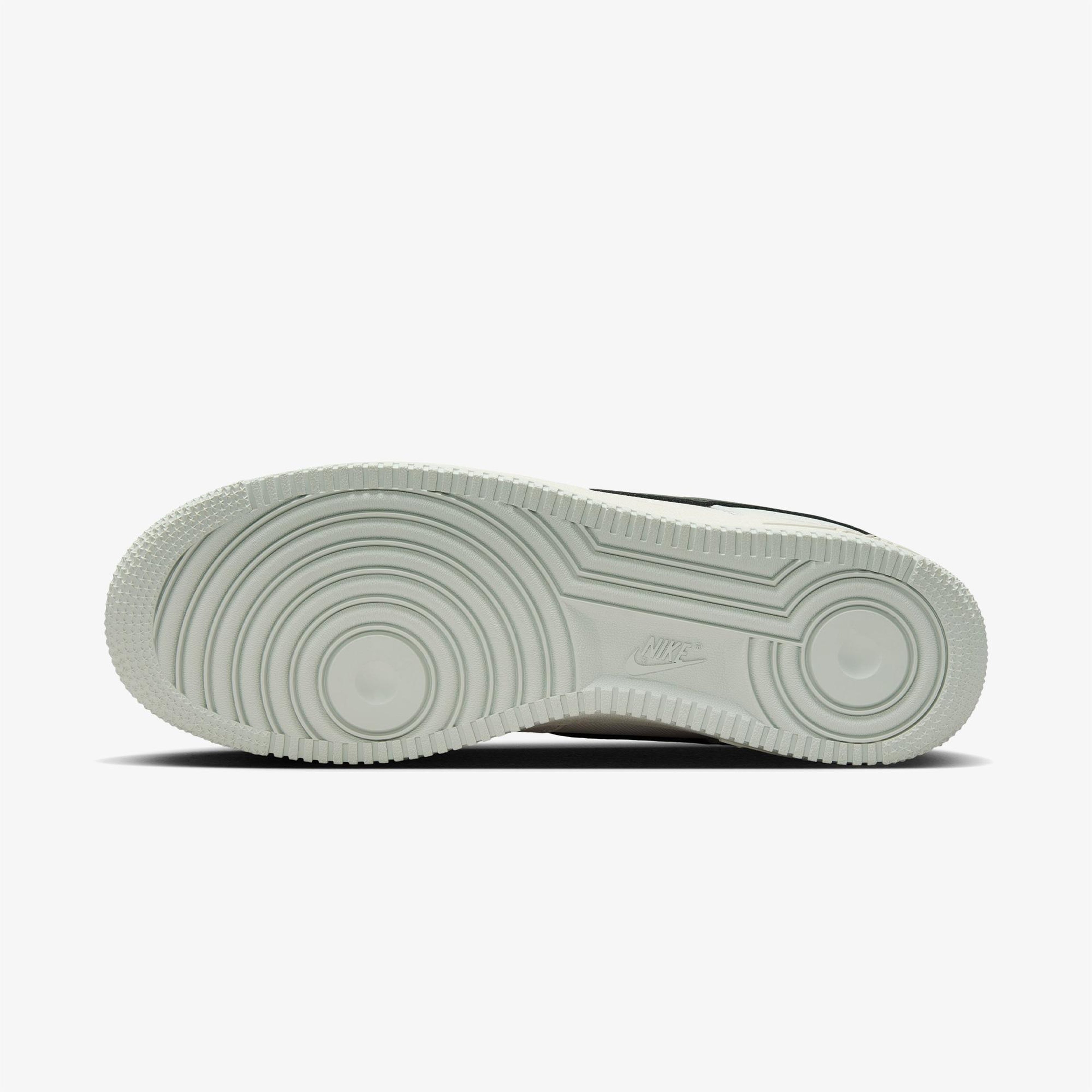 Nike Air Force 1 Gore-Tex Erkek Beyaz Spor Ayakkabı