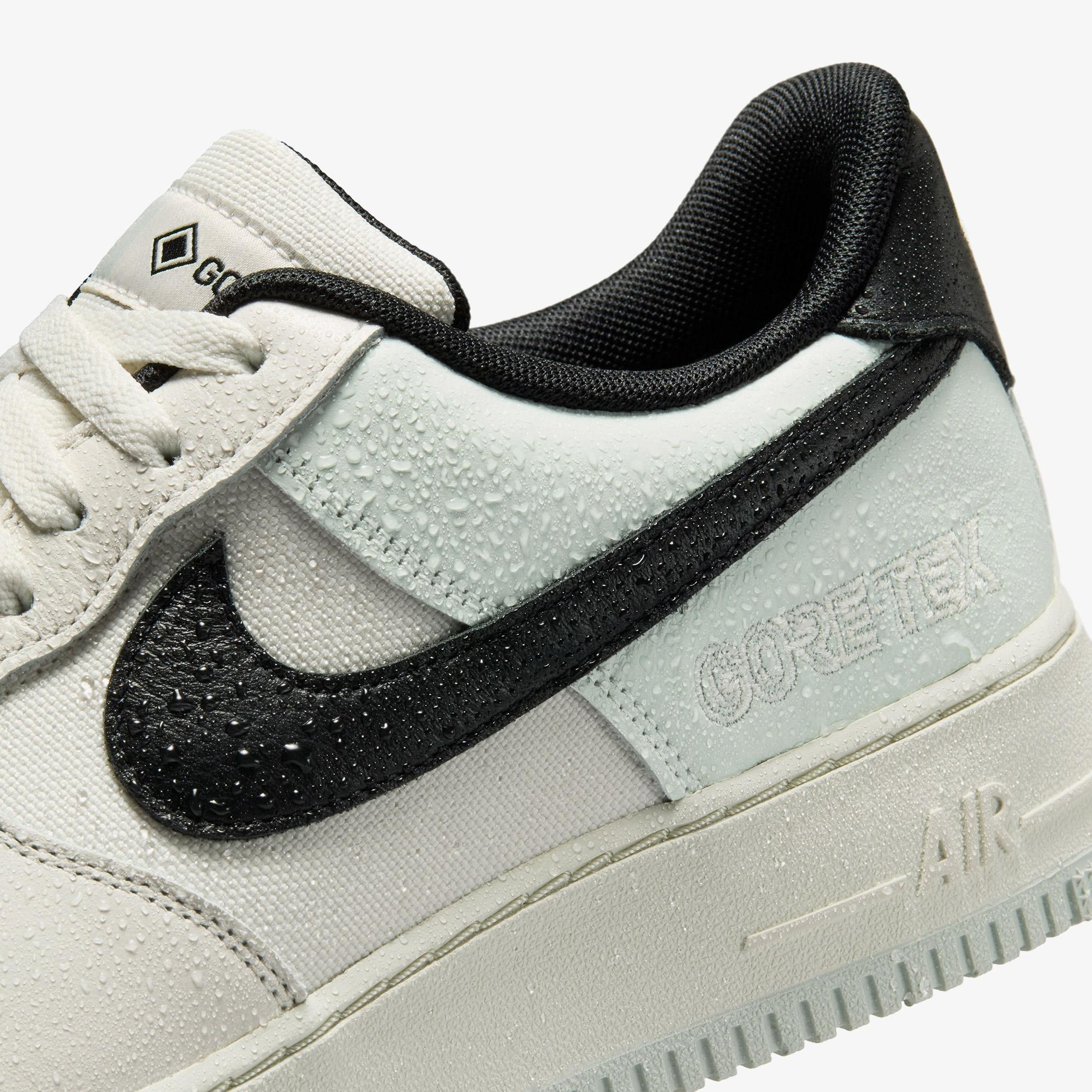 Nike Air Force 1 Gore-Tex Erkek Beyaz Spor Ayakkabı