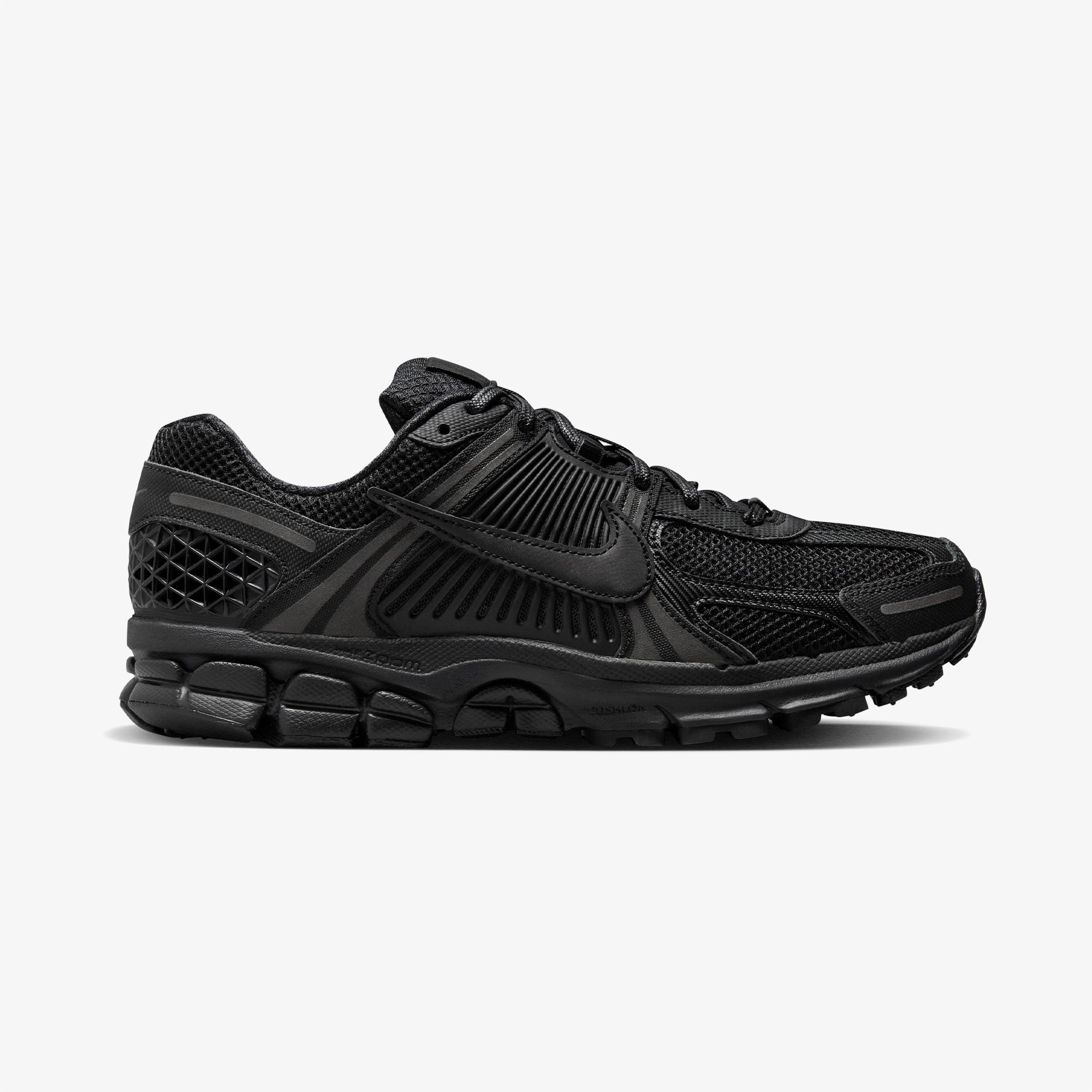 Nike Zoom Vomero 5 Erkek Siyah Spor Ayakkabı