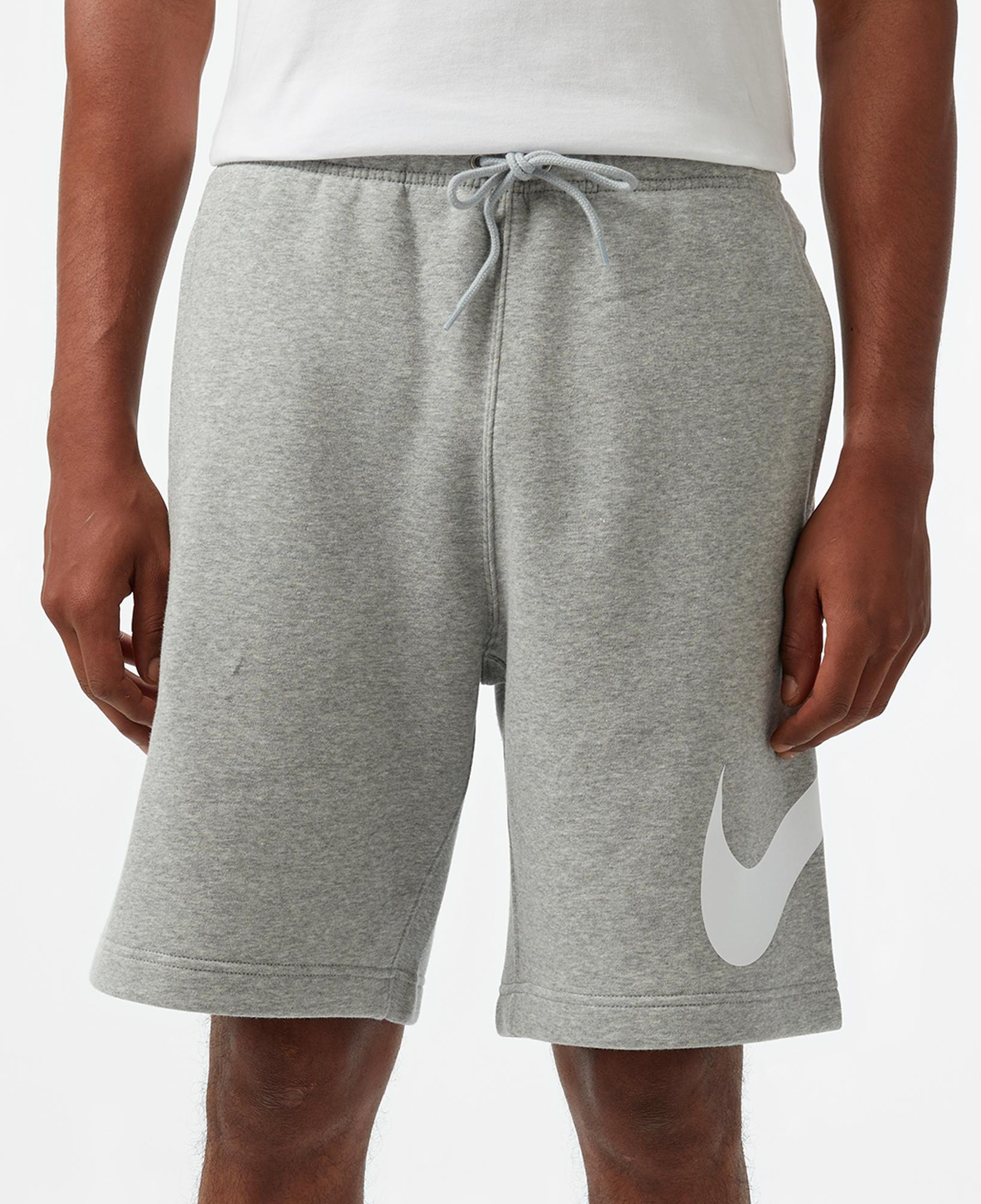 Nike Club Erkek Gri Şort