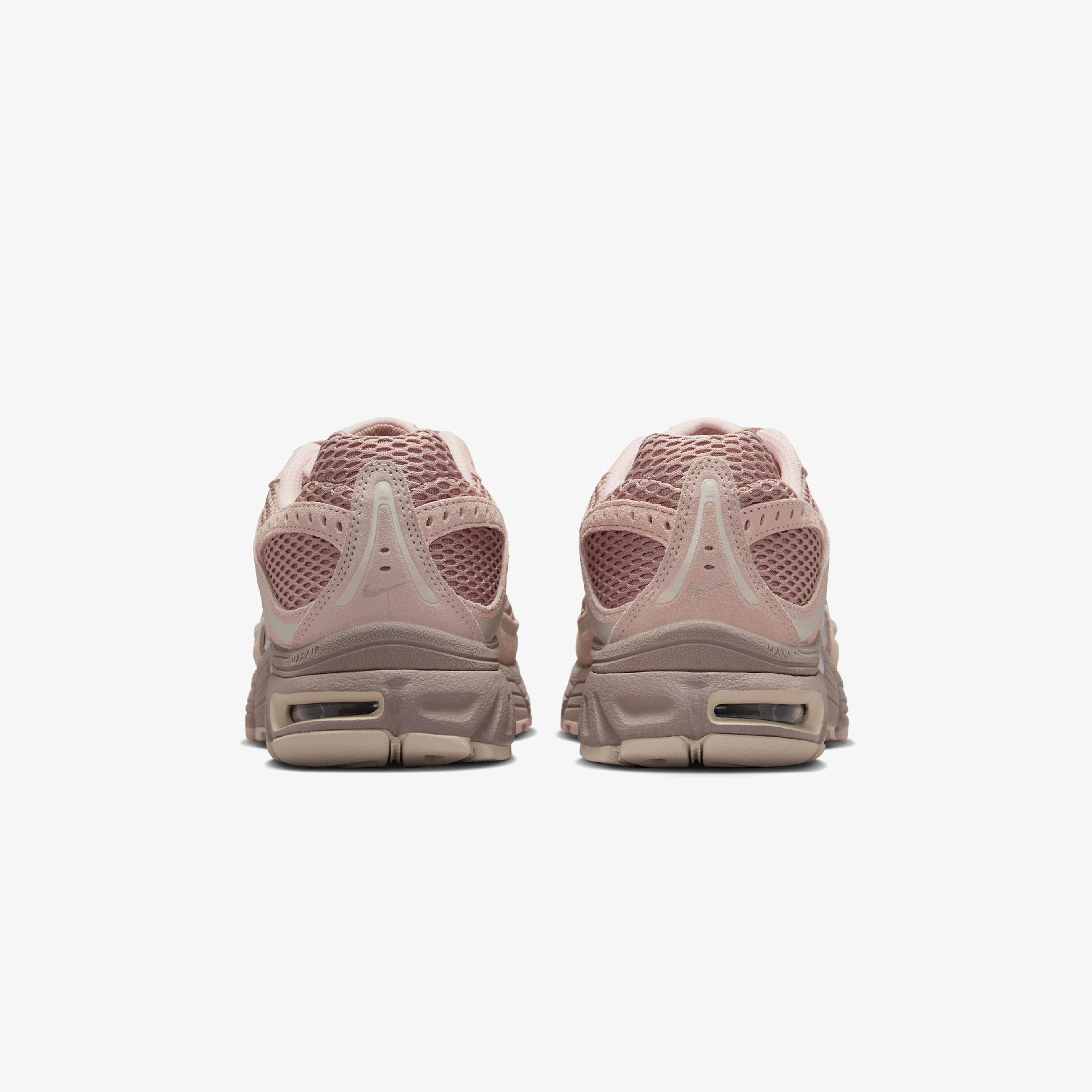 Nike Air Max Moto Kadın Pembe Spor Ayakkabı