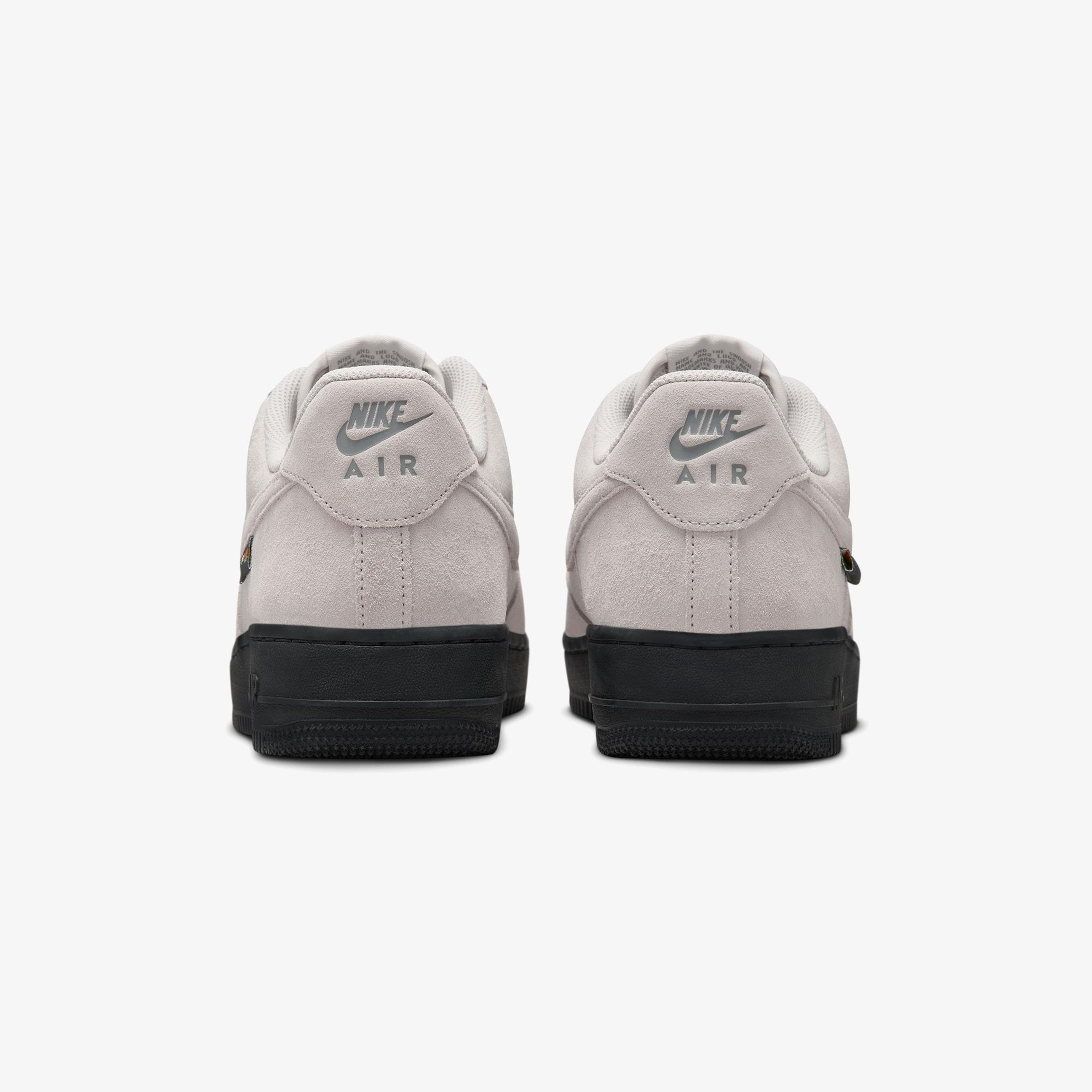Nike Air Force 1 '07 Erkek Gri Spor Ayakkabı