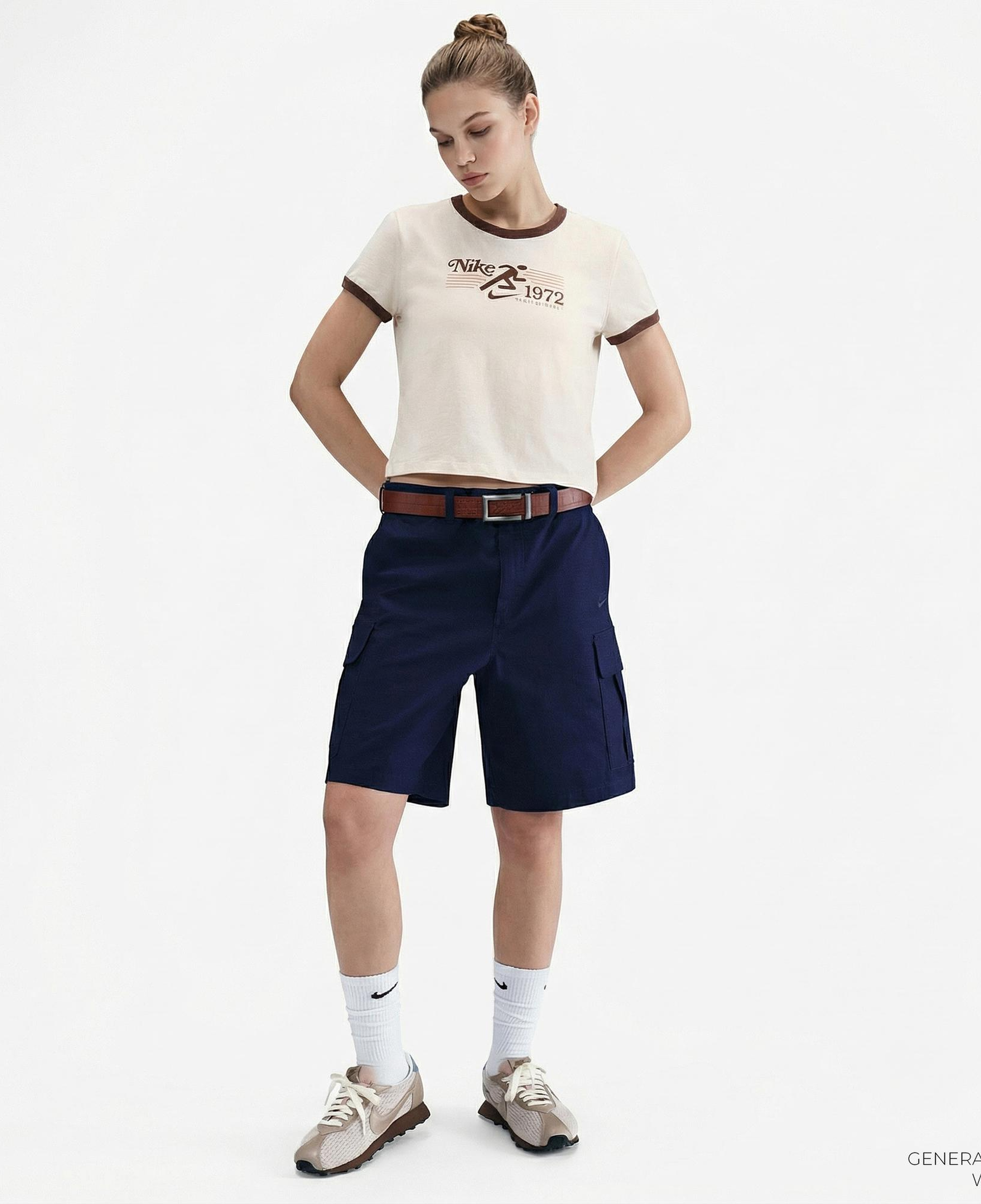 Nike Sportswear Ringer Kadın Beyaz T-Shirt