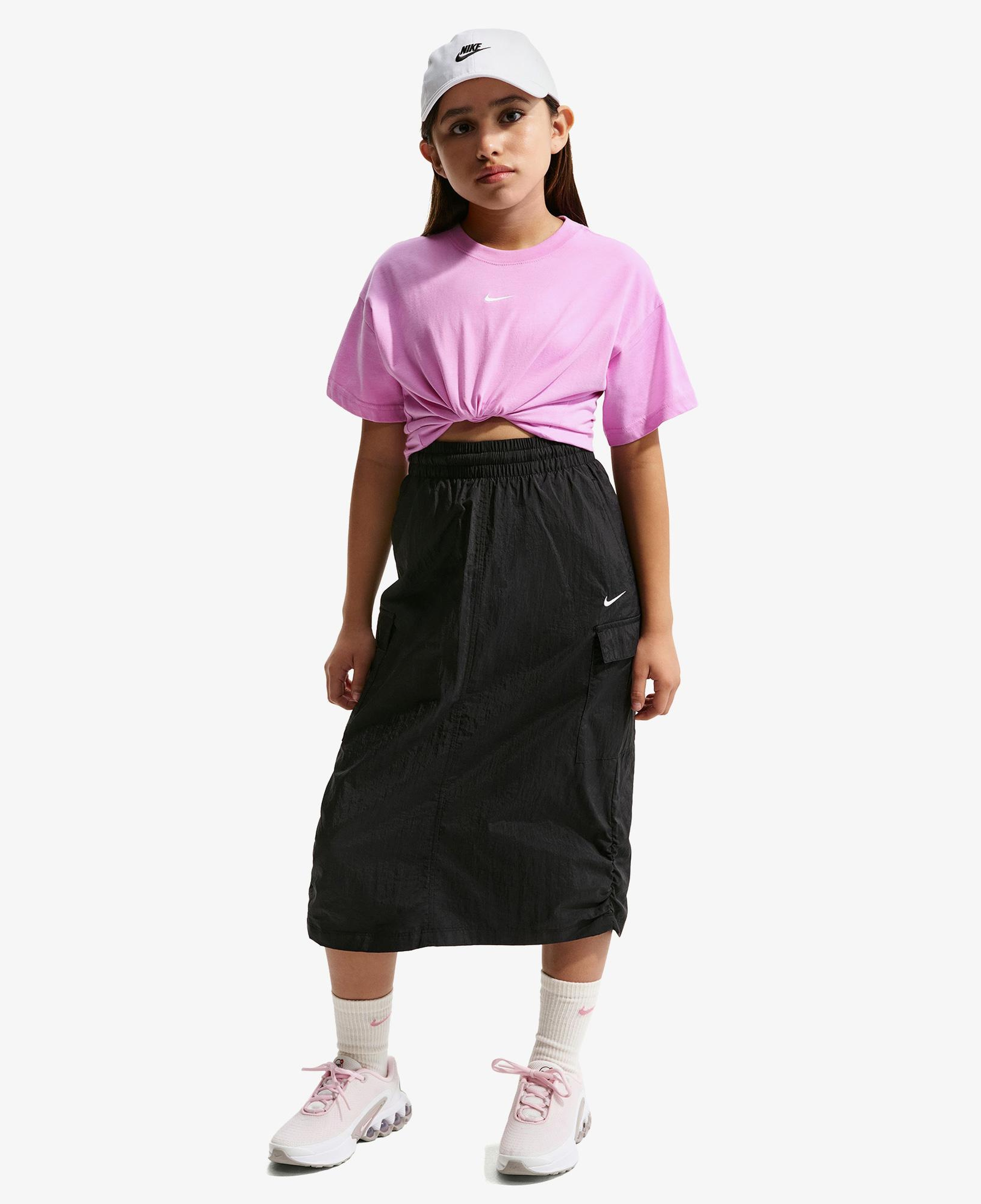 Nike Sportswear Essential Çocuk Pembe T-Shirt