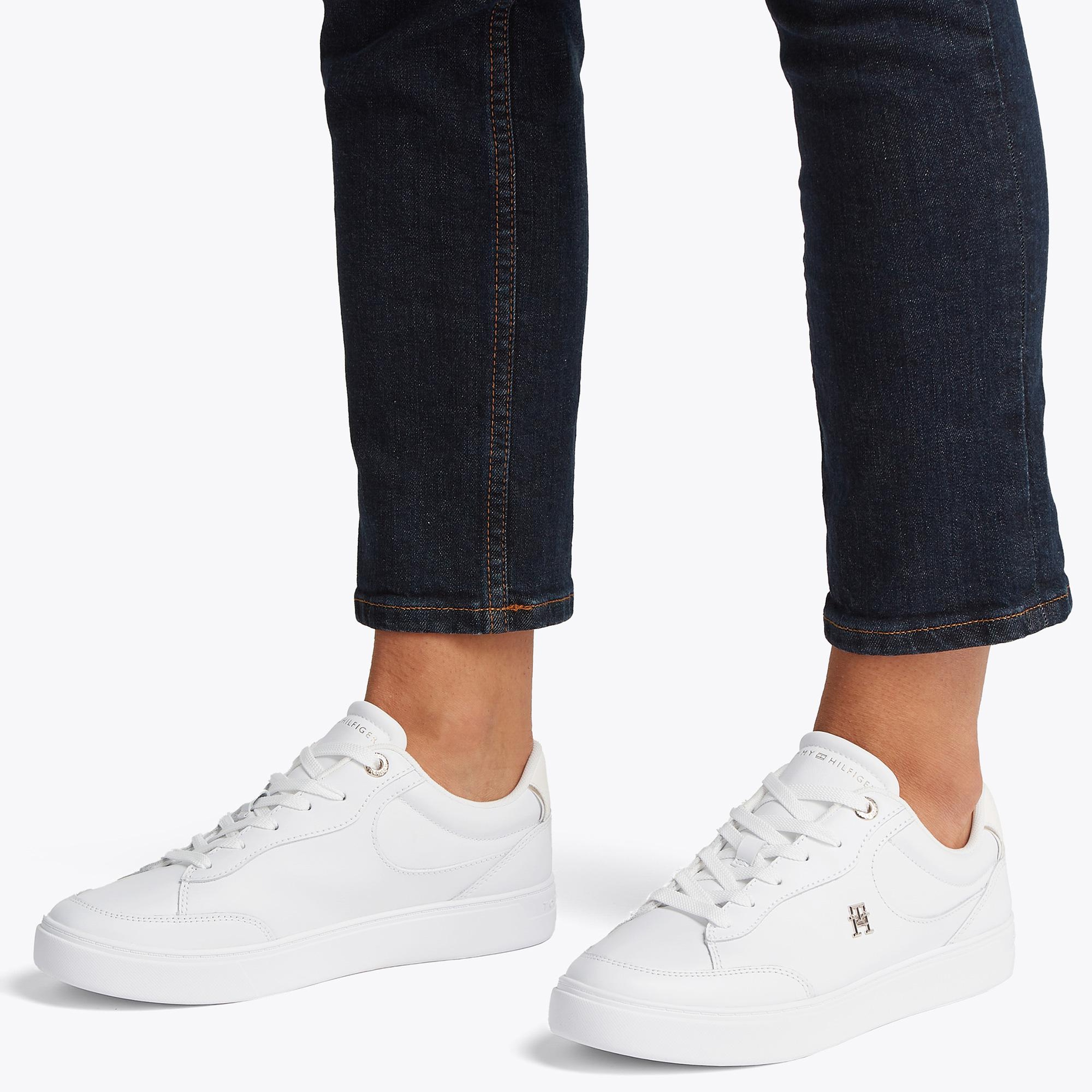 Tommy Hilfiger Essential Chic Court Kadın Beyaz Sneaker
