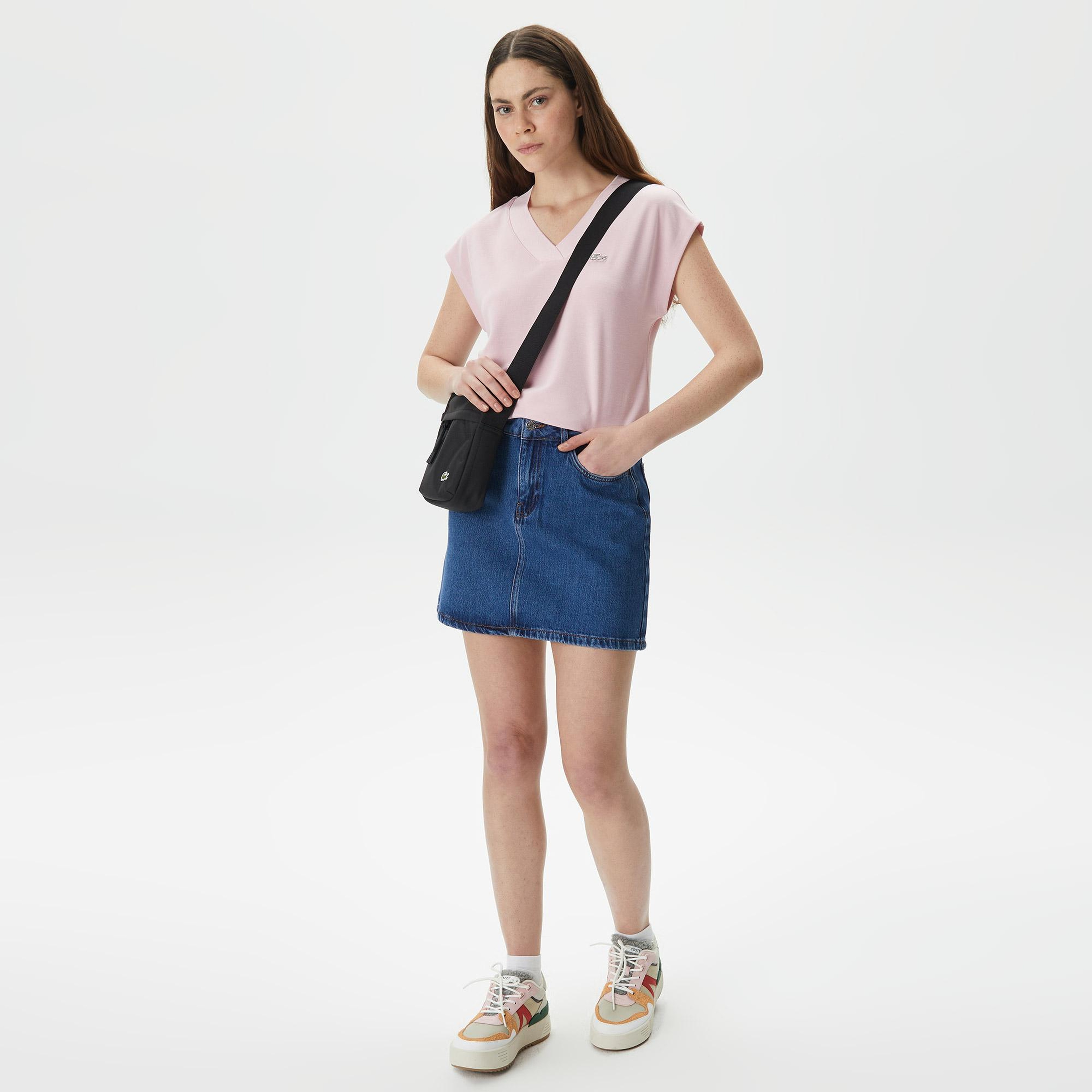 Lacoste Kadın Slim Fit V Yaka Açık Pembe T-Shirt