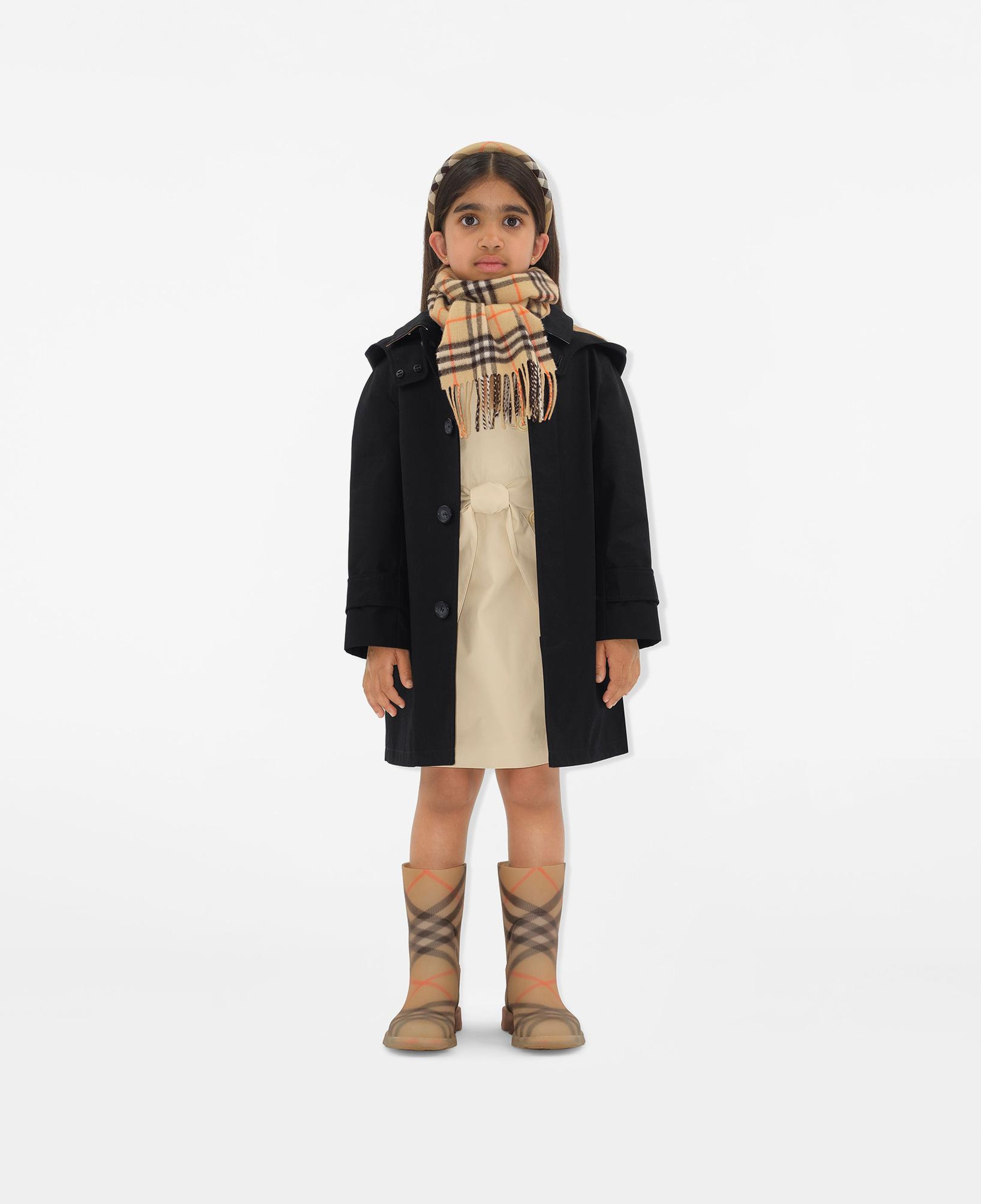 Burberry Çocuk Siyah Mont