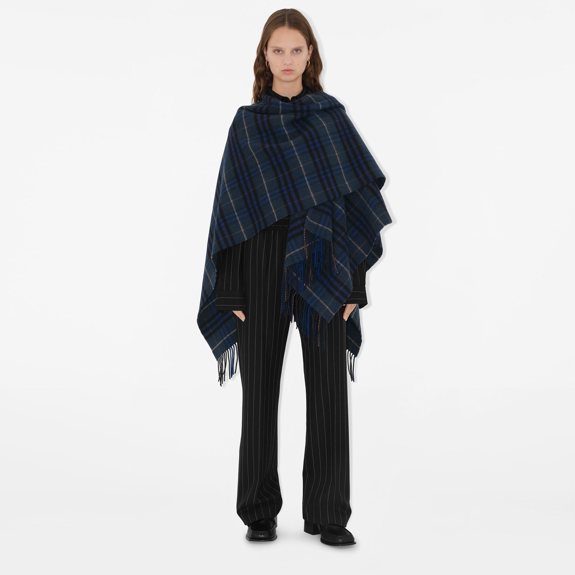 Burberry Charlotte Cape Wool Cashmere Kadın Siyah Panço