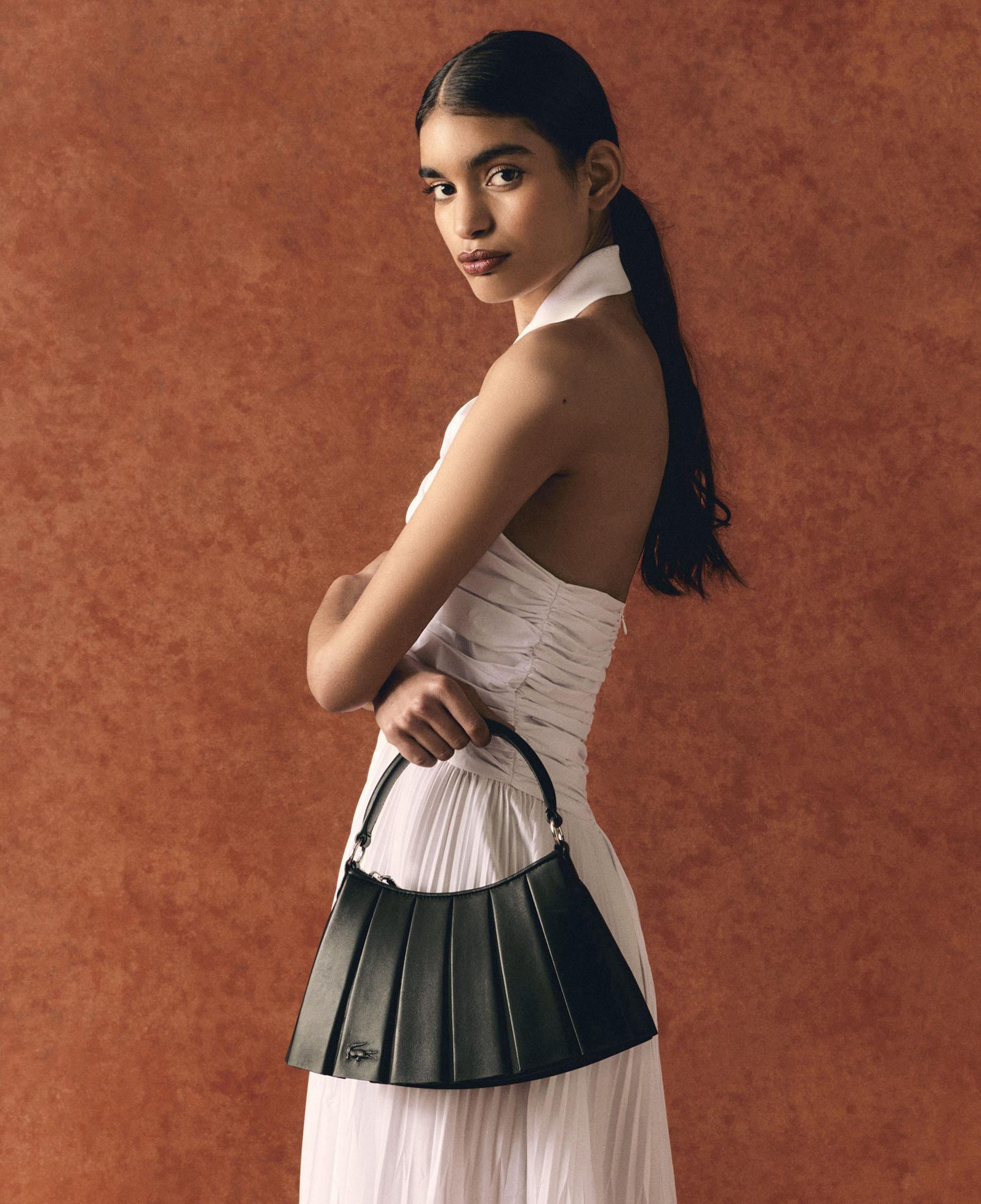 Lacoste Small Lenglen Kadın Deri Siyah Omuz Çantası