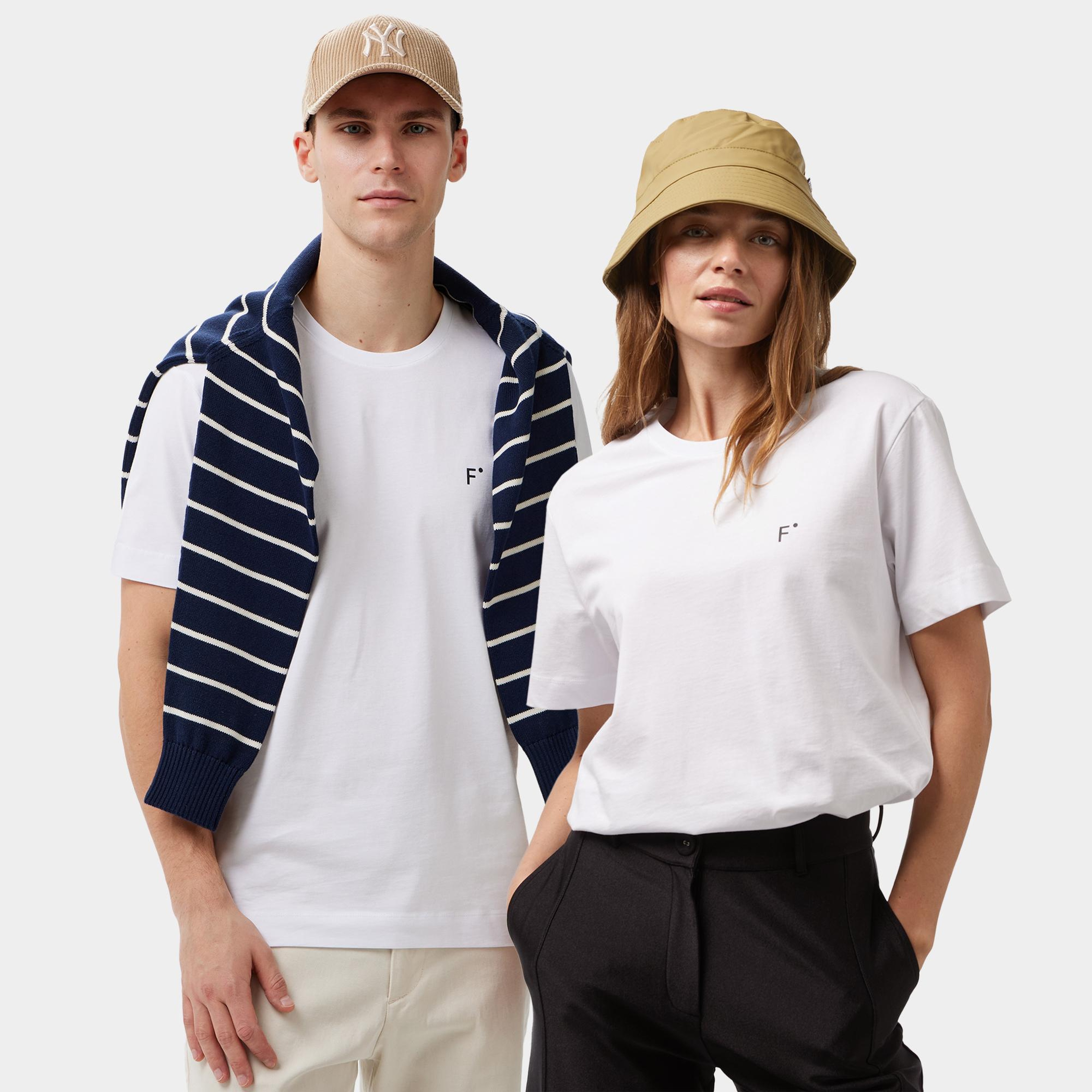 FashFed Unisex Beyaz T-Shirt