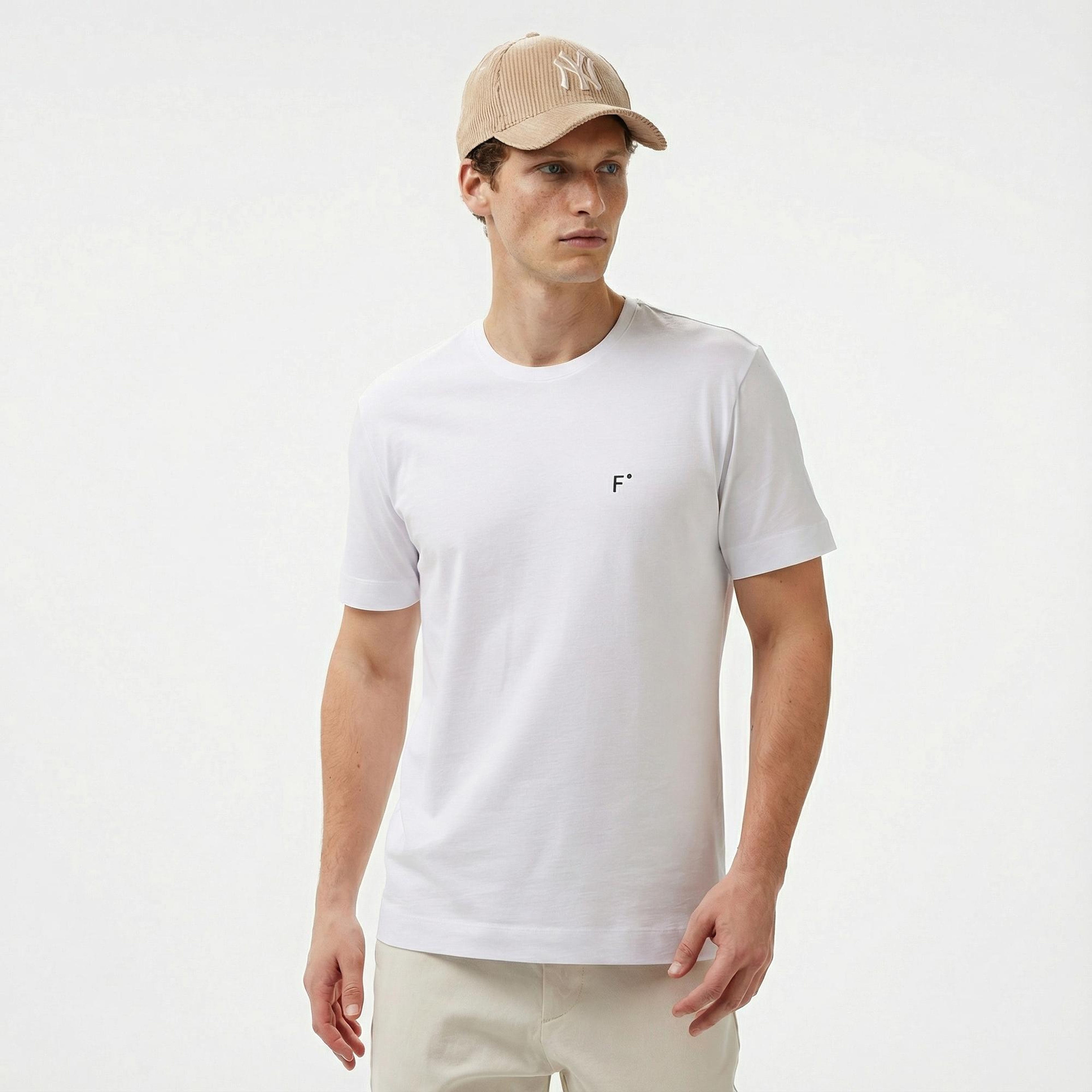 FashFed Unisex Beyaz T-Shirt